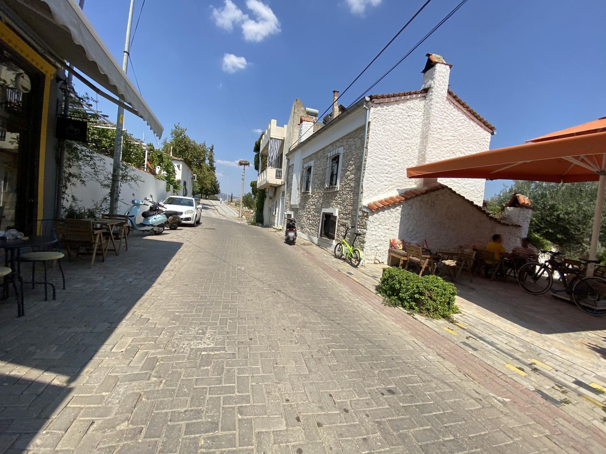 Street view near Selena Hotel, Selçuk — © asturksever (CC BY-SA · Mapillary)