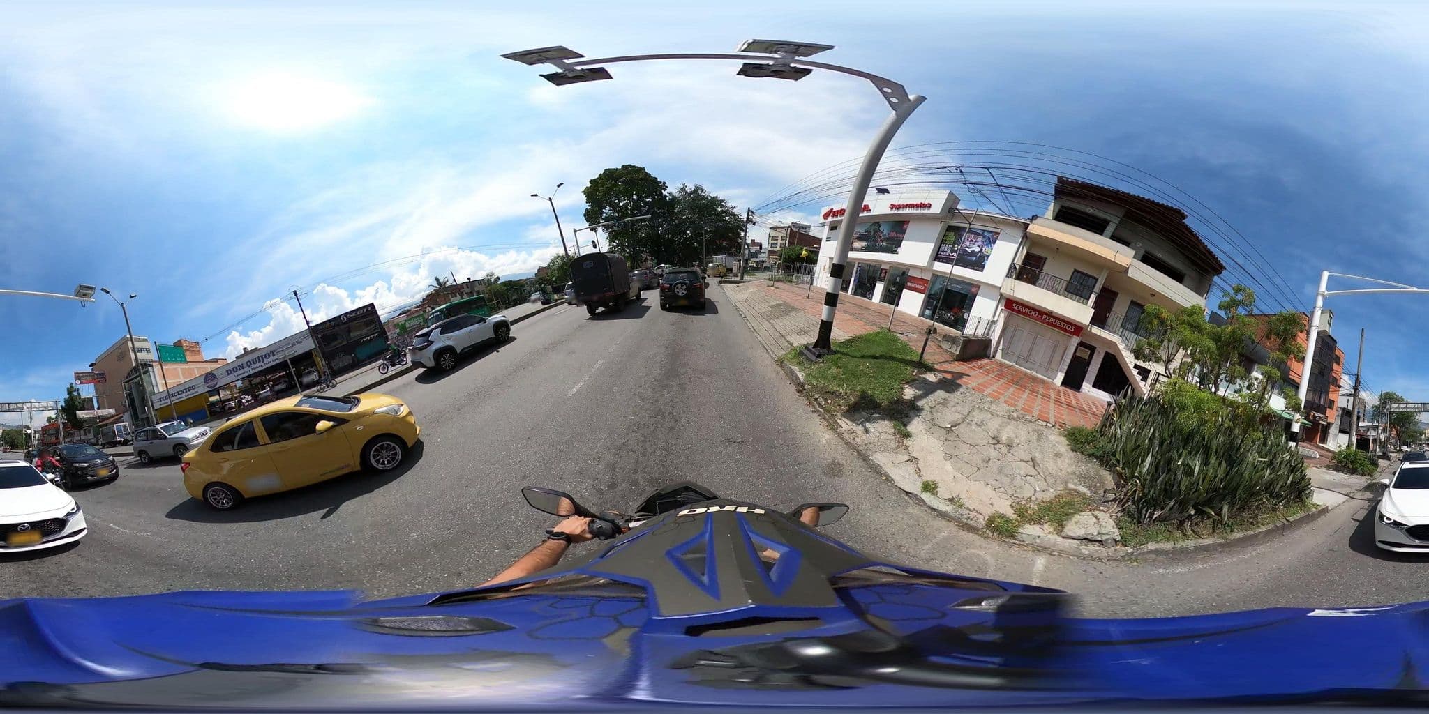Street view near Akela Park Hotel, Medellín — © metro80 (CC BY-SA · Mapillary)
