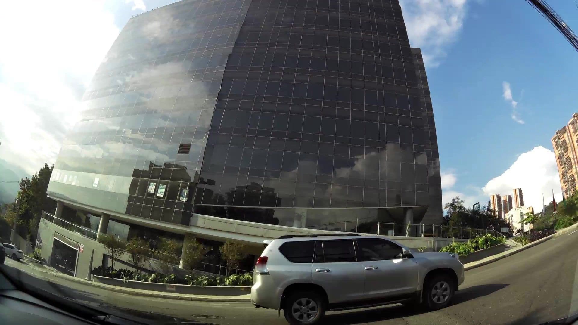 Street view near La Quinta by Wyndham Medellín, Medellín — © kaartcam (CC BY-SA · Mapillary)