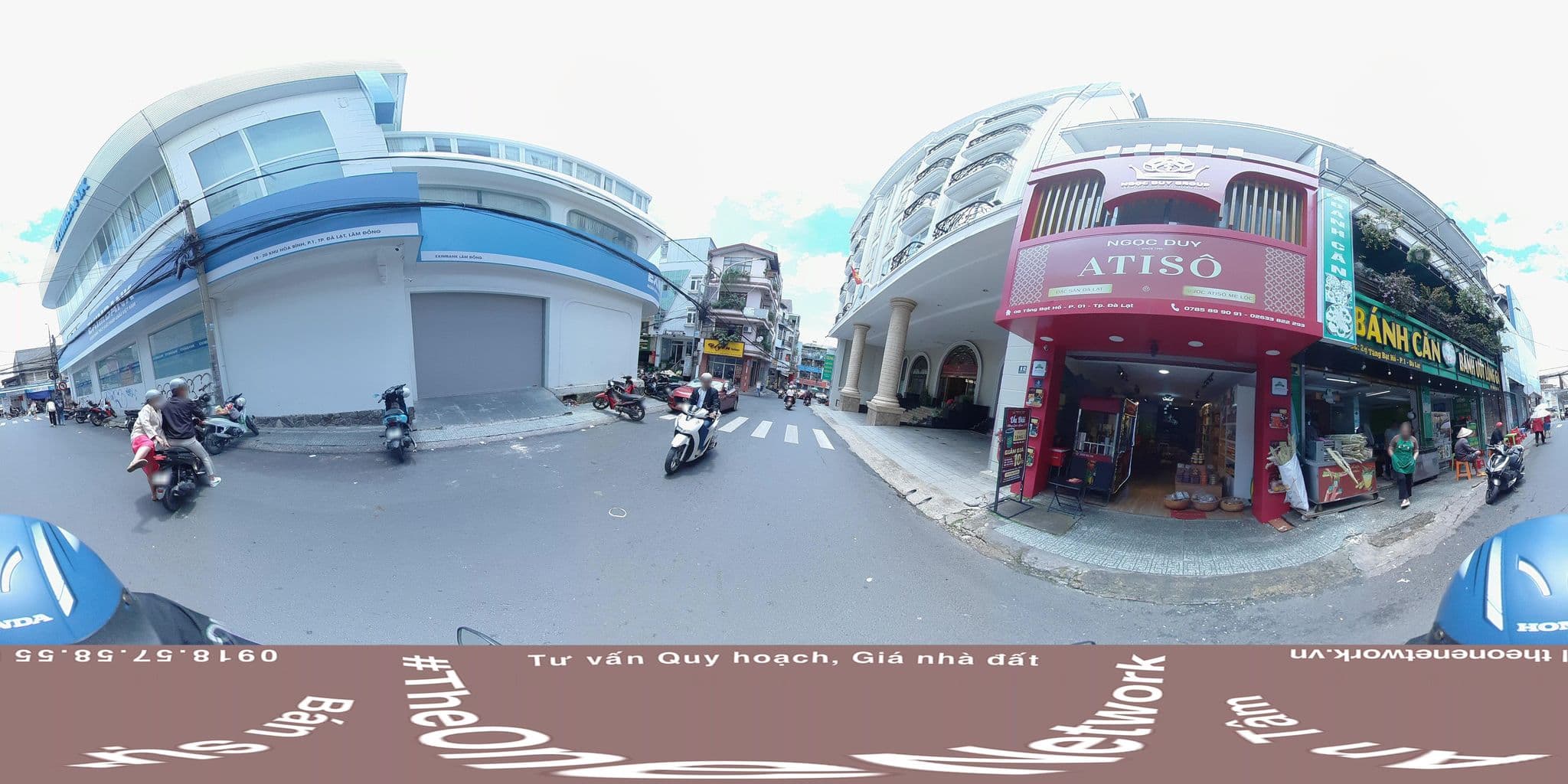 Street view near Sandals Lily Hotel, Ðà Lạt — © theonenetwork (CC BY-SA · Mapillary)