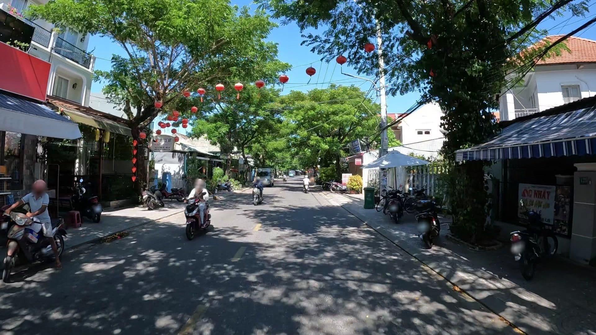 Street view near Merrily Hotel, Hoi An — © lucomsky (CC BY-SA · Mapillary)