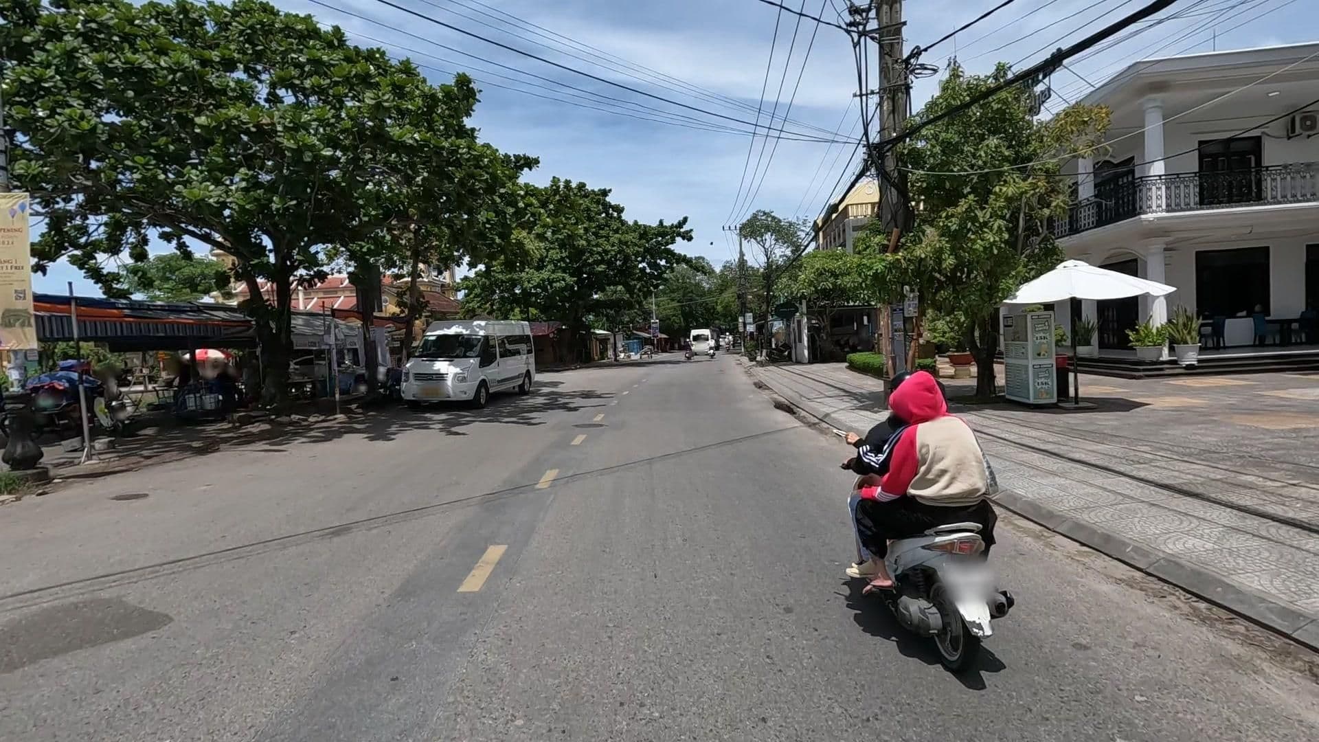 Street view near Hoian Nostalgia Hotel & Spa, Hoi An — © lucomsky (CC BY-SA · Mapillary)