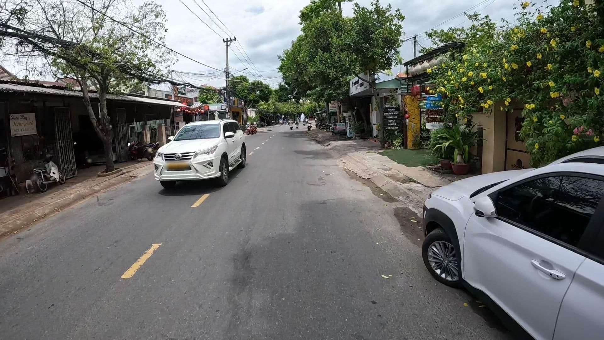 Street view near Ngan Phu Villa - Superior Twin Room, Hoi An — © lucomsky (CC BY-SA · Mapillary)