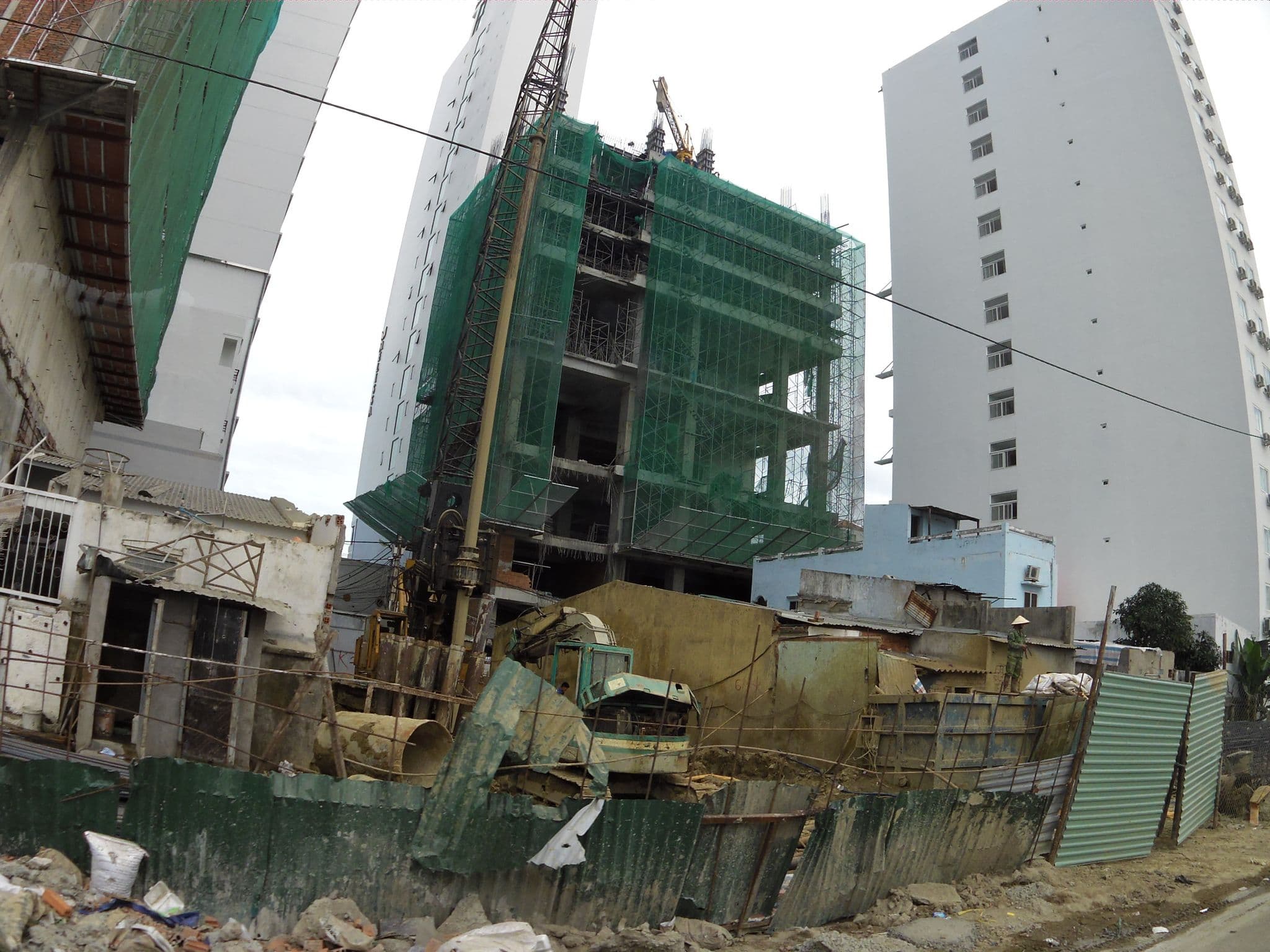 Street view near Sunkiss Hotel, Nha Trang — © skillsy (CC BY-SA · Mapillary)