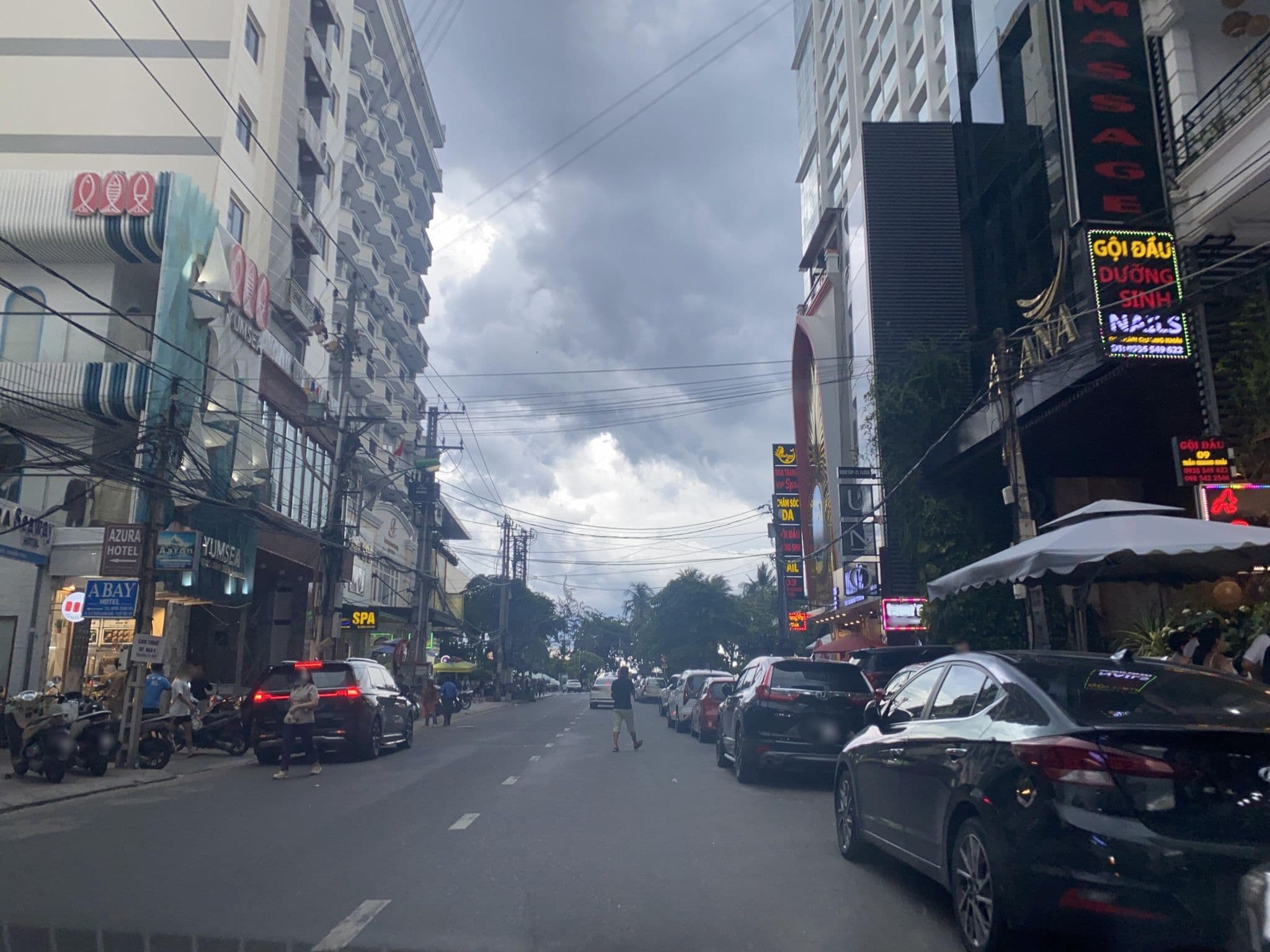 Street view near Aaron Hotel, Nha Trang — © DriveWithHoang (CC BY-SA · Mapillary)
