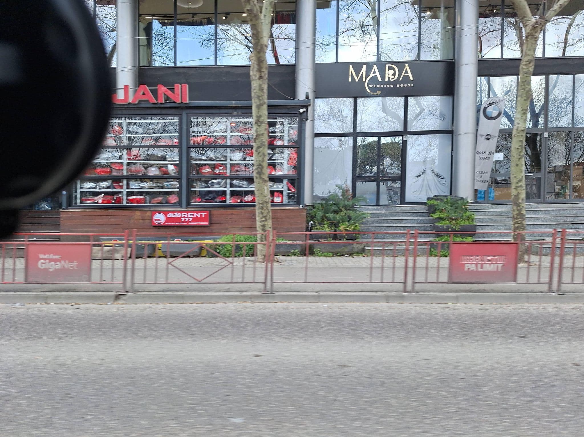 Street view near HOTEL51, Tirana