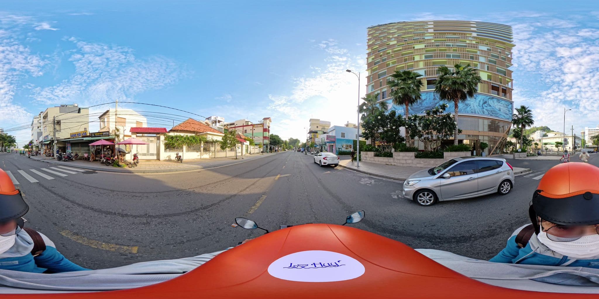 Street view near Fusion Suites Vũng Tàu, Vũng Tàu — © lyduchuy (CC BY-SA · Mapillary)