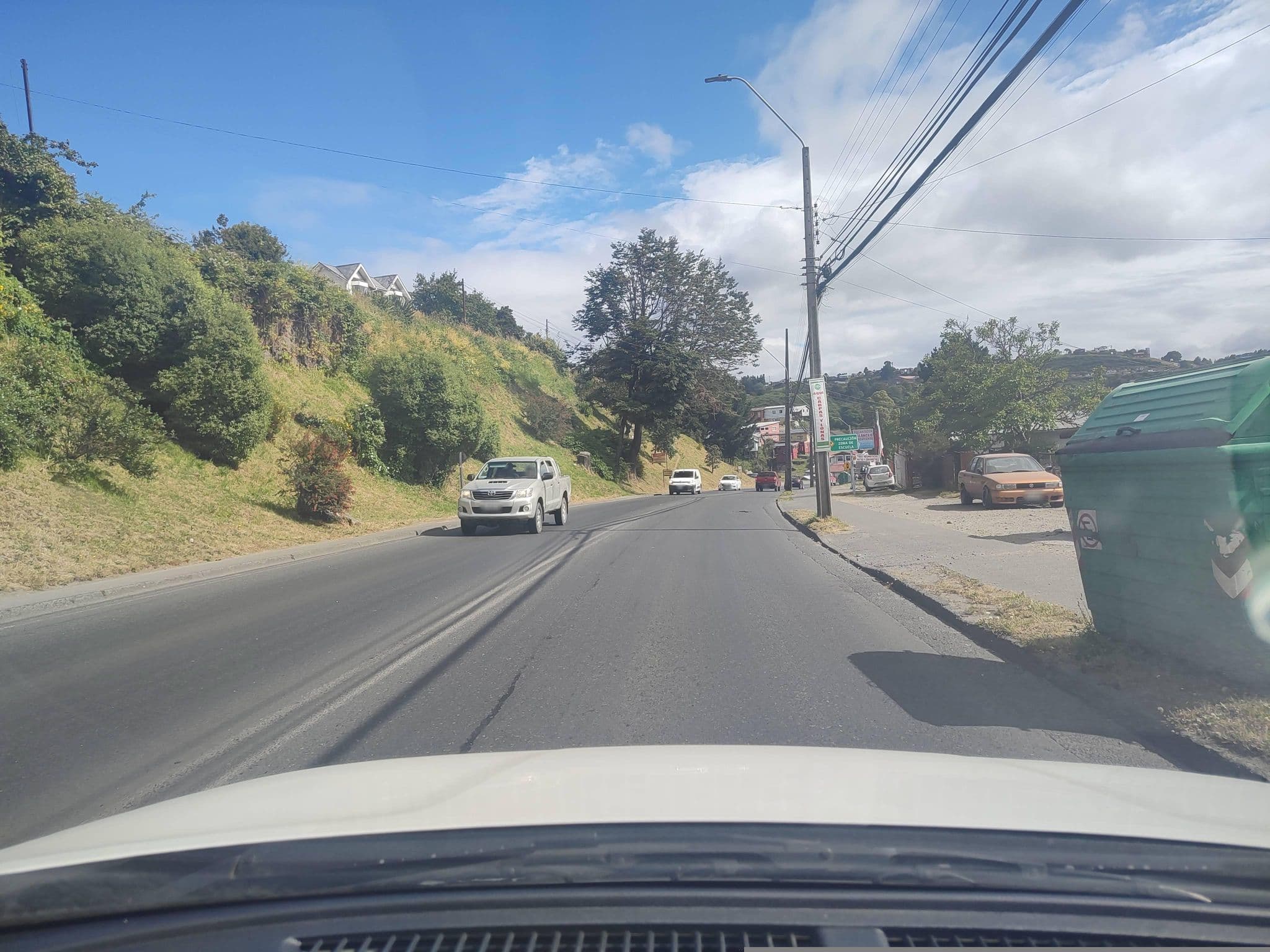 Street view near Hotel Arrebol - Chiloé, Castro — © andresduhour (CC BY-SA · Mapillary)