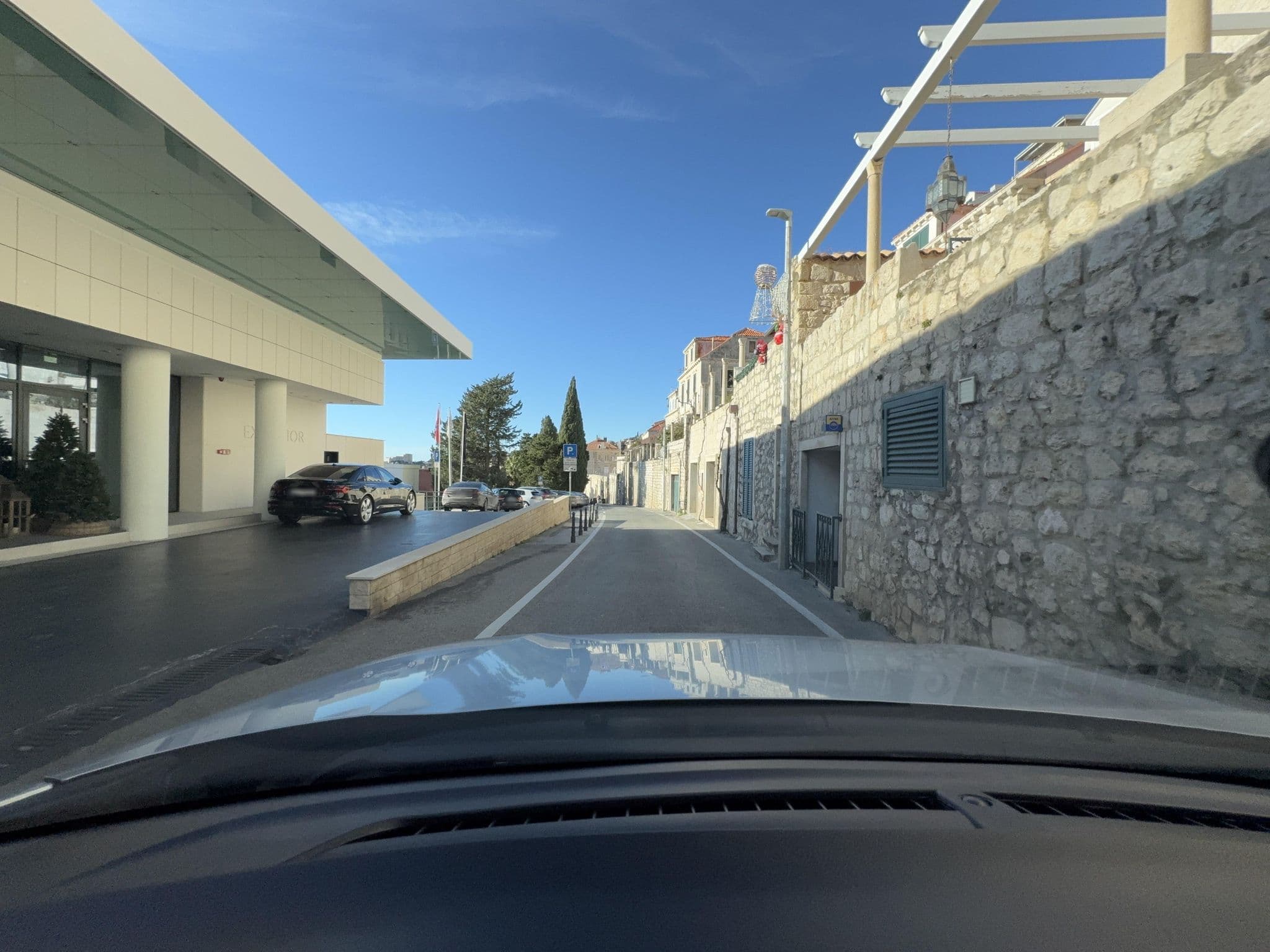 Street view near Villa Allure of Dubrovnik, Dubrovnik — © filipb (CC BY-SA · Mapillary)