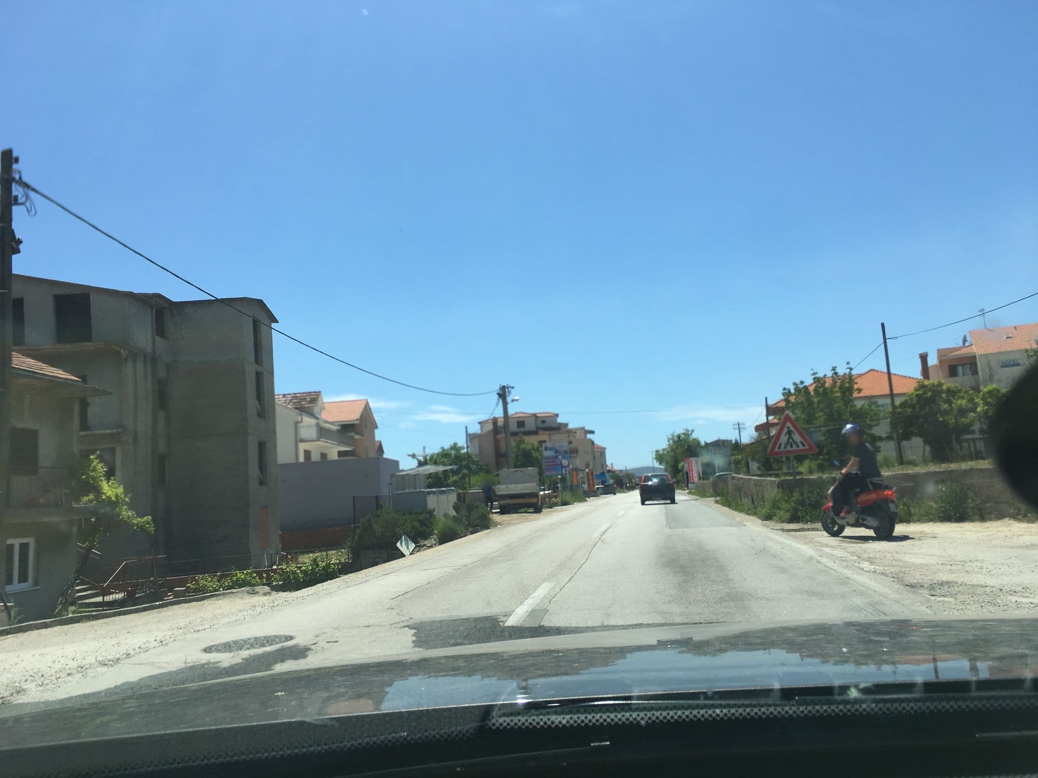 Street view near Chill Out Beach, Trogir — © jebako999 (CC BY-SA · Mapillary)