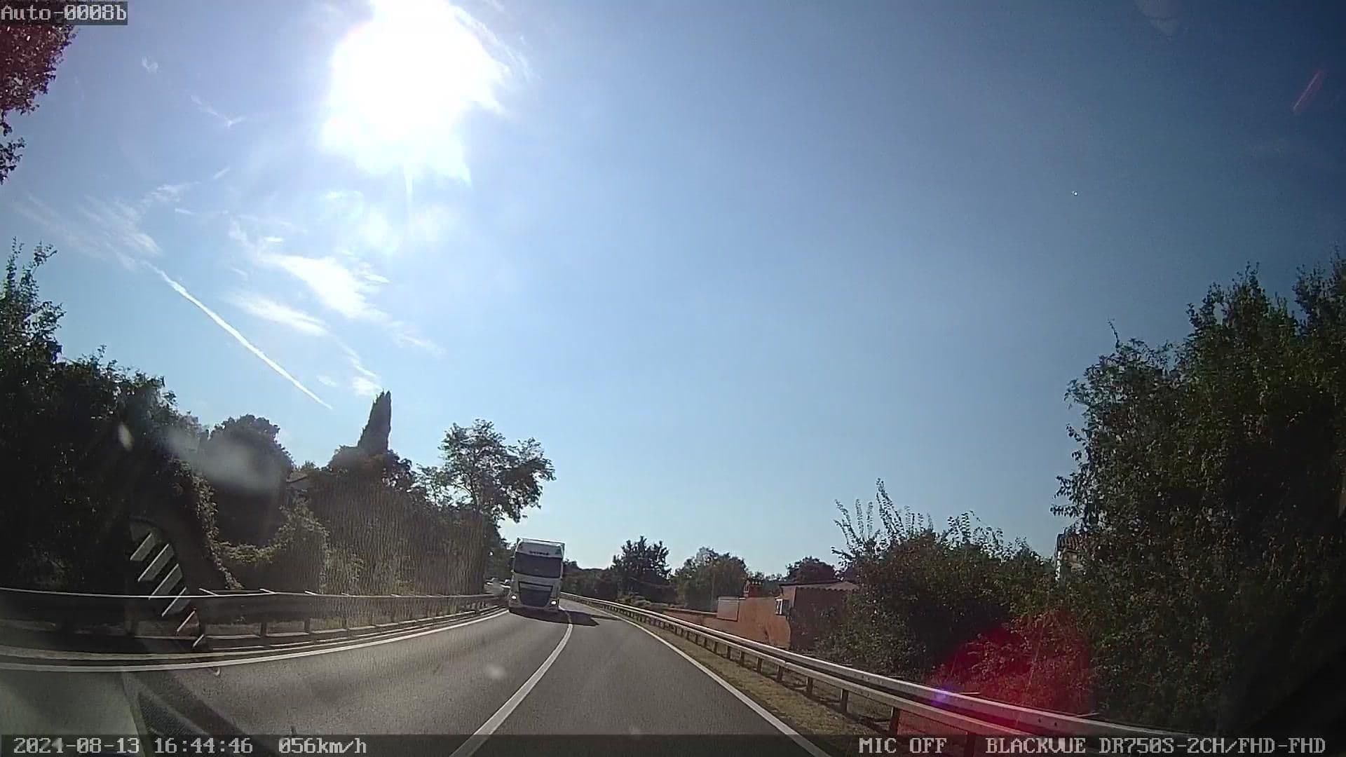 Street view near Rovinj, Rovinjsko selo - Villa with pool, Rovinjsko Selo — © rdnnk (CC BY-SA · Mapillary)