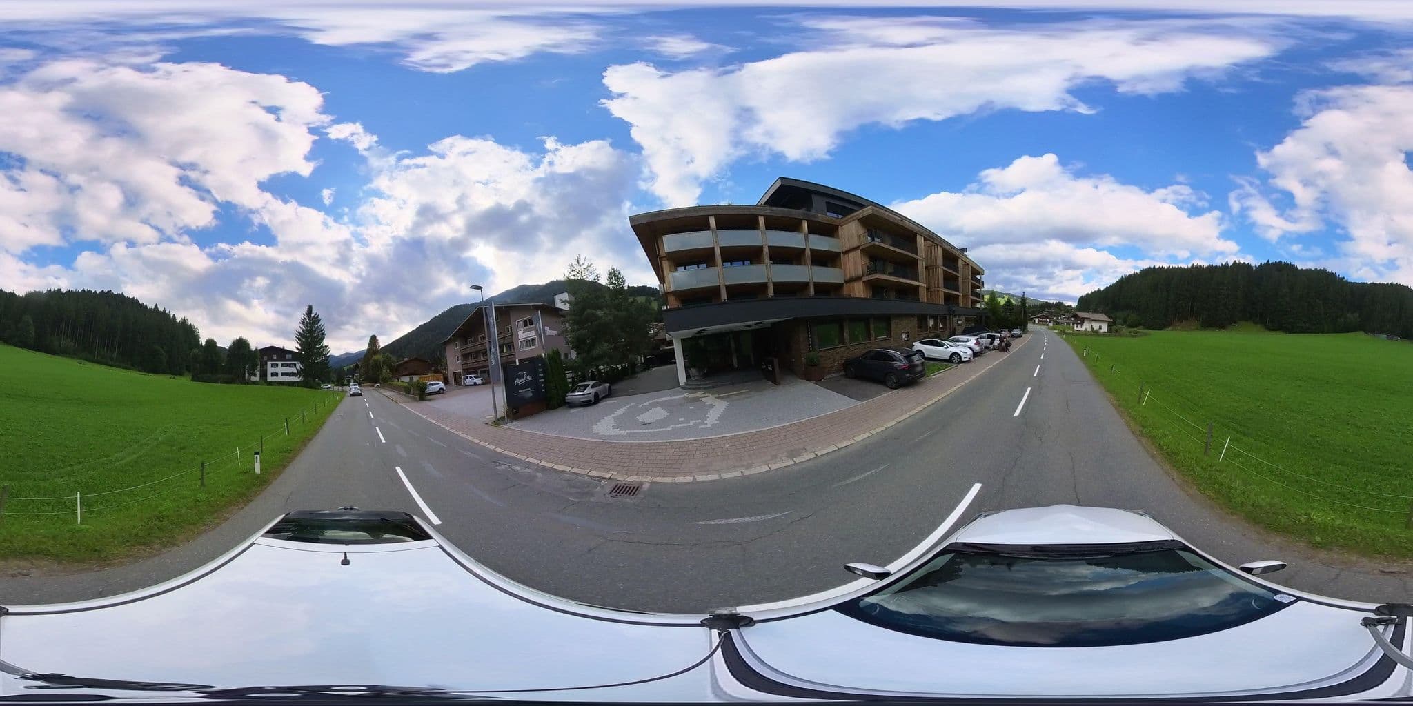 Street view near AlpenParks Hotel & Apartment Taxacher Kirchberg, Kirchberg in Tirol — © osmplus_org (CC BY-SA · Mapillary)