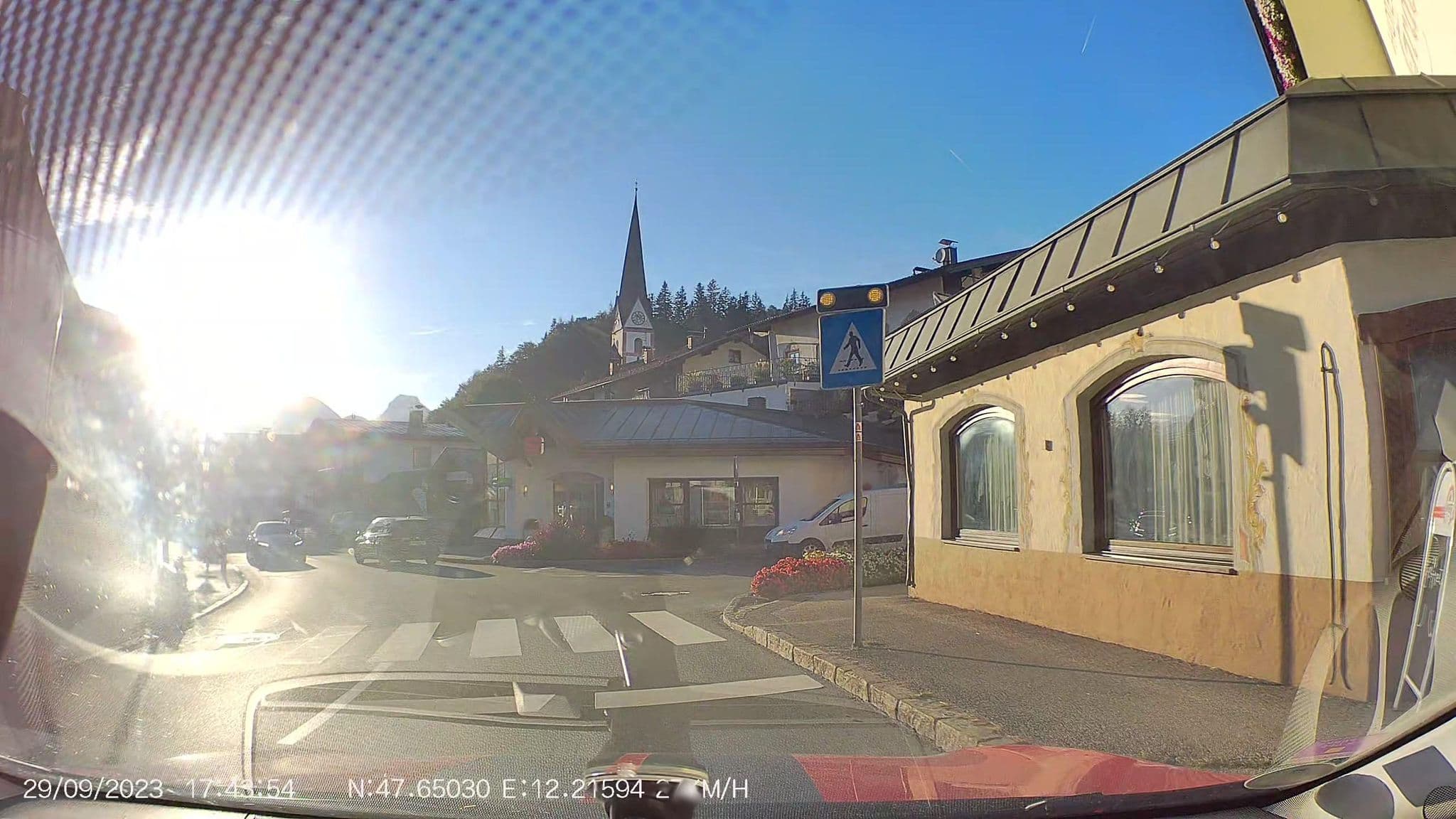 Street view near Hotel Restaurant Gradlwirt, Niederndorf — © AR88 (CC BY-SA · Mapillary)