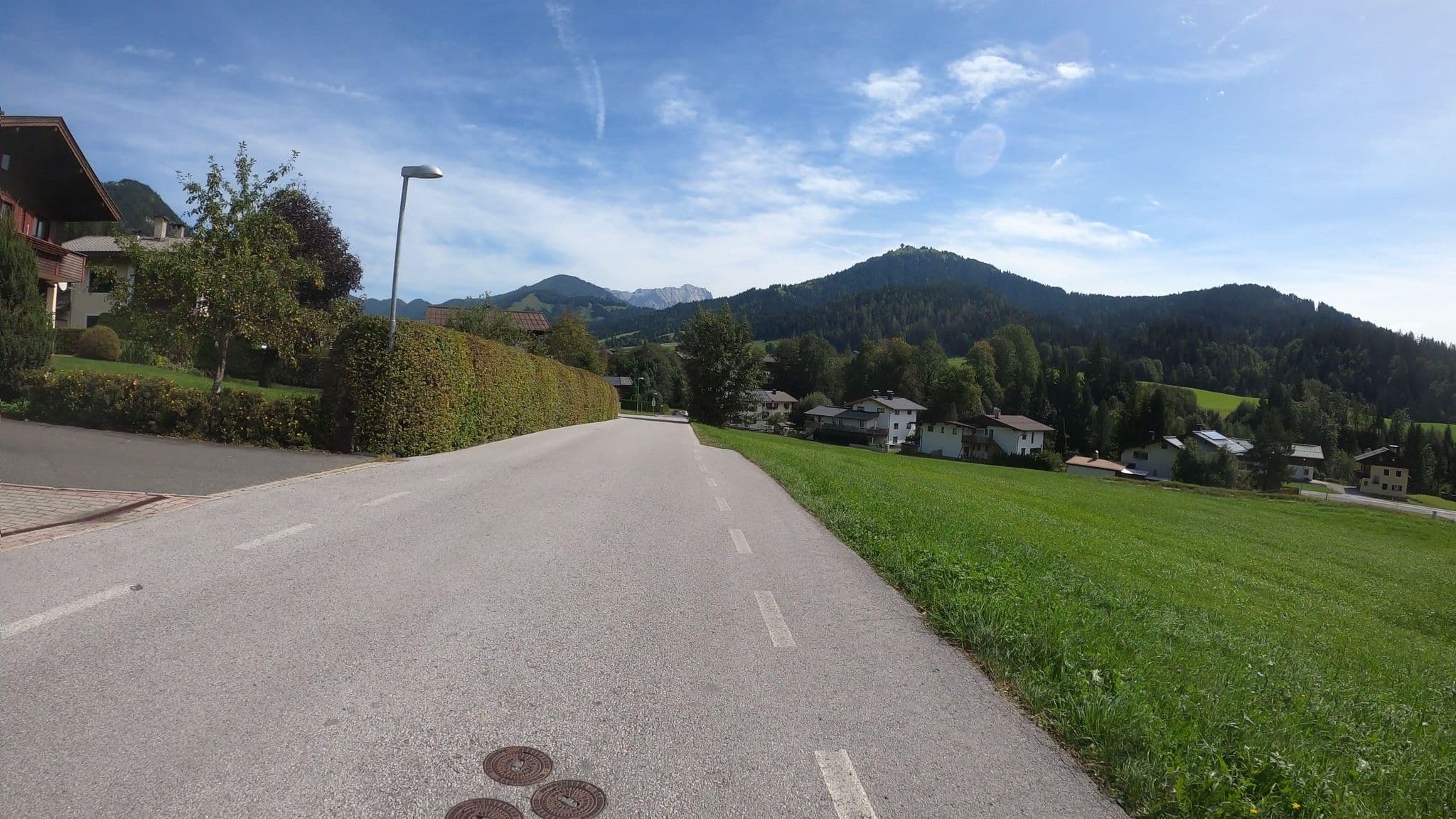 Street view near Haus Niedermoser, Fieberbrunn — © osmplus_org (CC BY-SA · Mapillary)