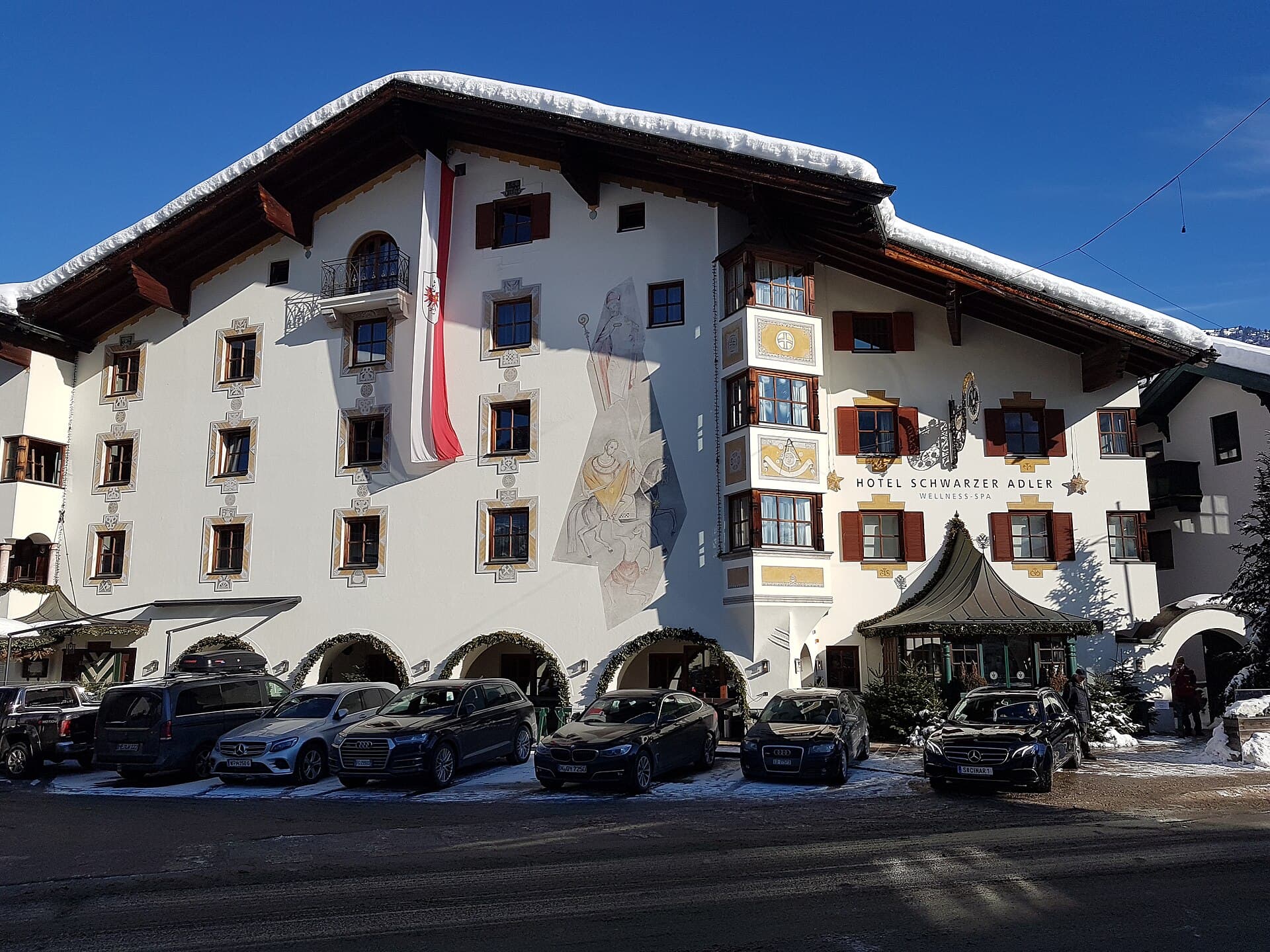 Hotel Schwarzer Adler Kitzbühel - Adults Only (via Wikimedia Commons, CC BY-SA 4.0)