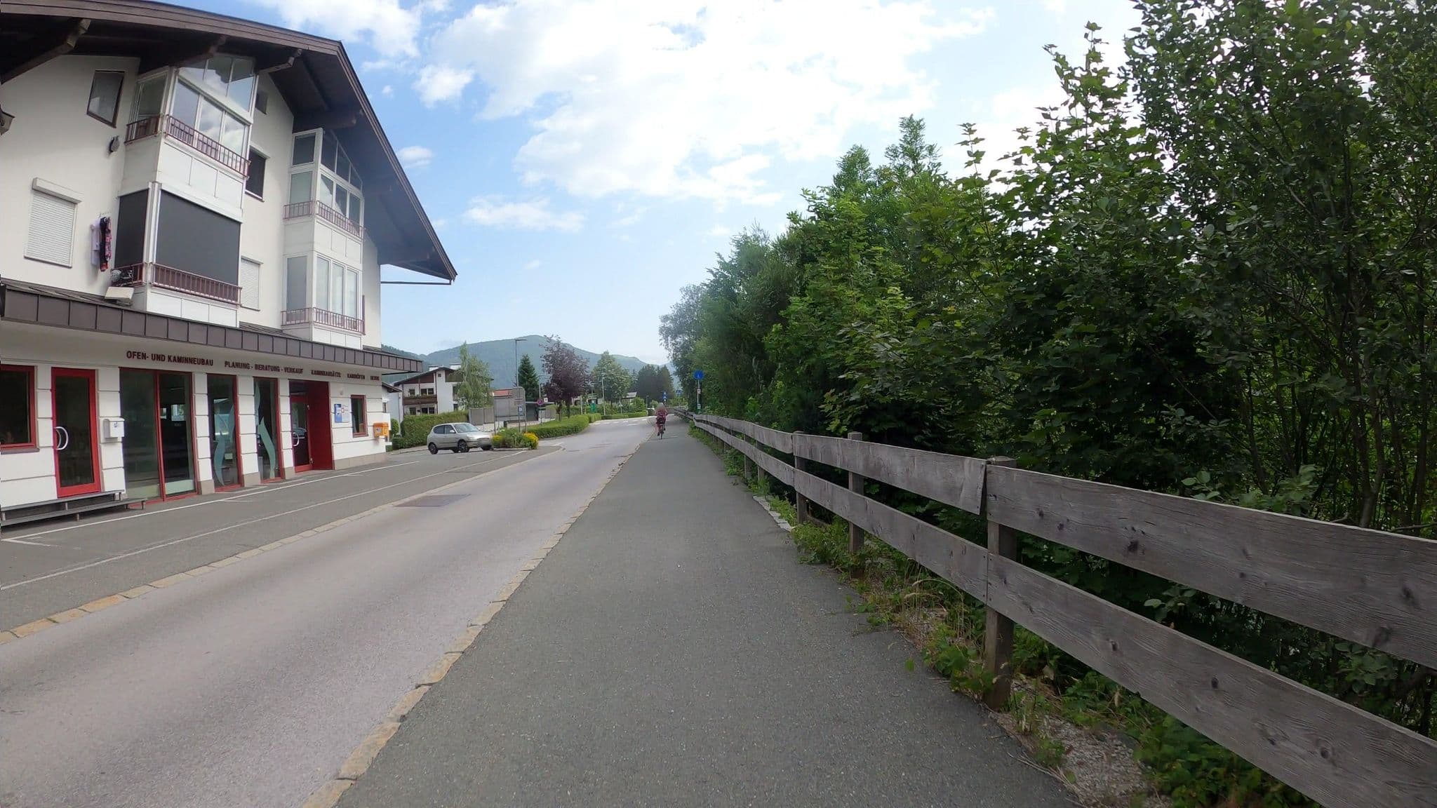Street view near Ferienwohnung Pali, Sankt Johann in Tirol — © osmplus_org (CC BY-SA · Mapillary)