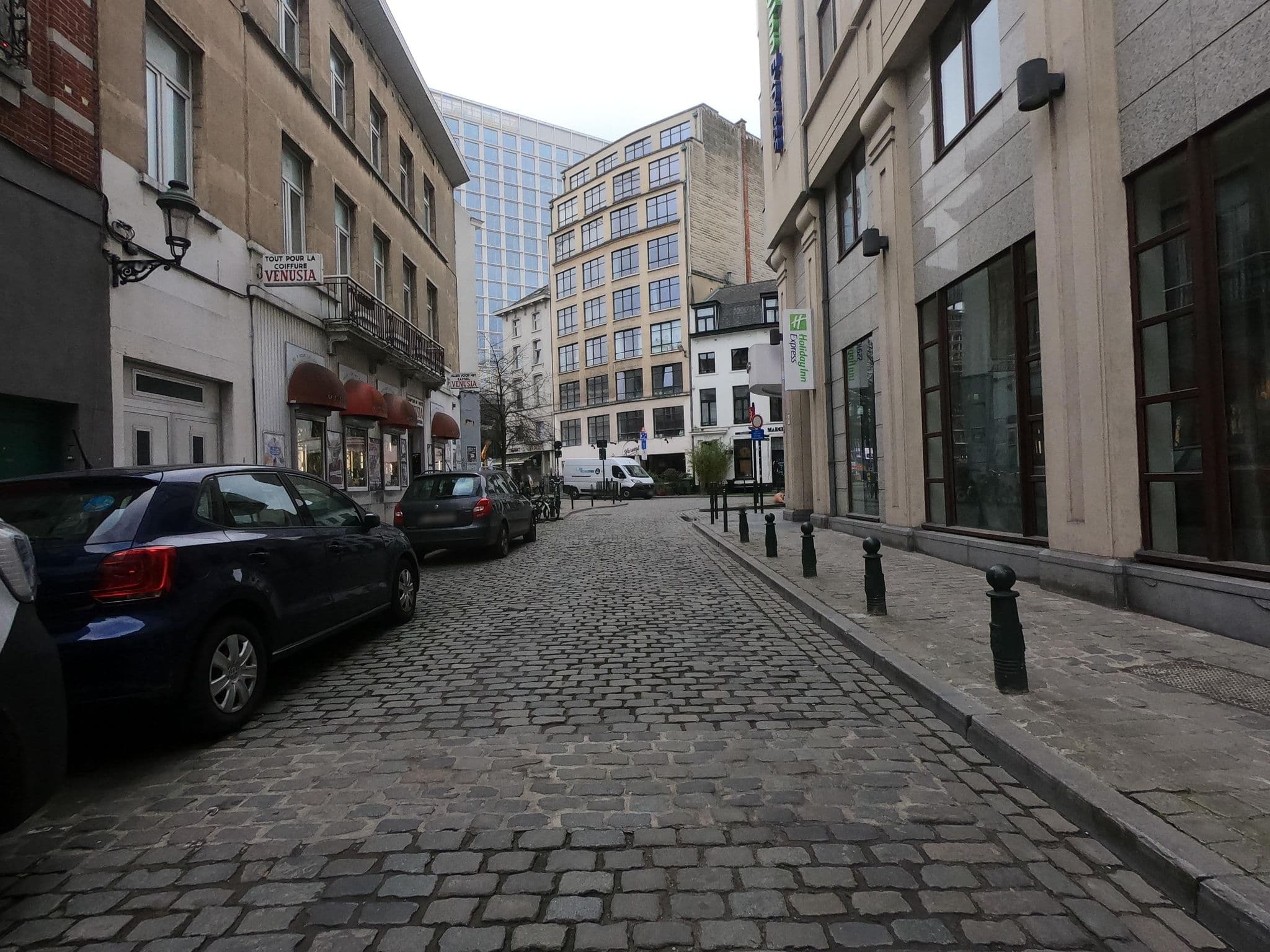 Street view near Holiday Inn Express Brussels - Grand-Place by IHG, Brussels — © thierry1030 (CC BY-SA · Mapillary)