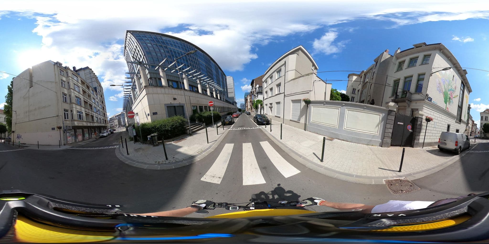 Street view near My place B&B, Saint-Josse-ten-Noode — © Stefdegreef (CC BY-SA · Mapillary)
