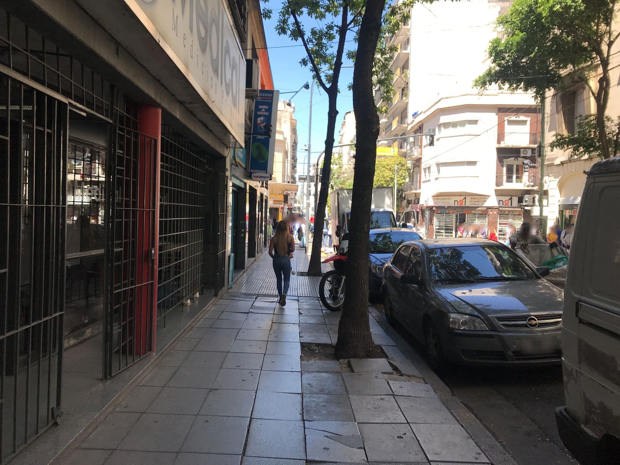 Street view near InhouseBA - College, Balvanera — © nicolas17 (CC BY-SA · Mapillary)