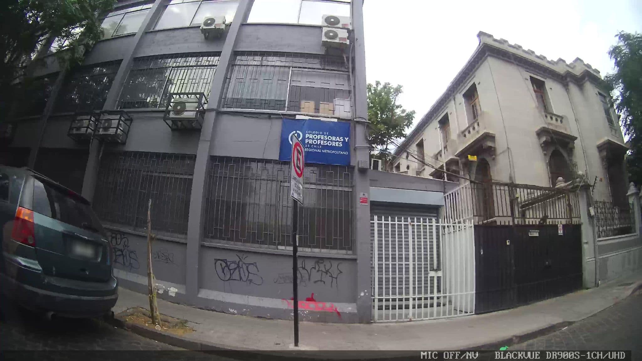 Street view near Selk Hostel, Santiago
