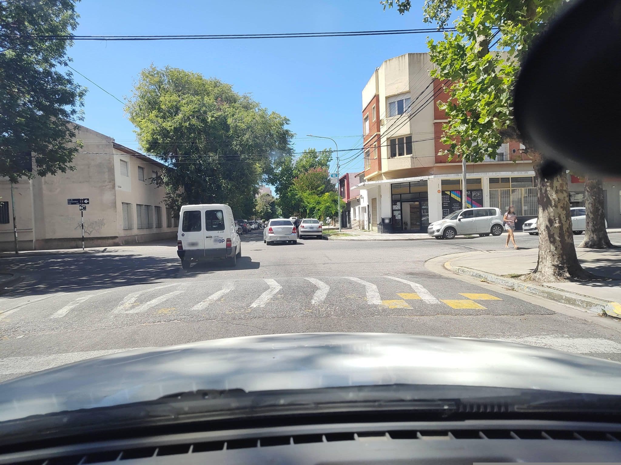 Street view near Ribera Sur Hotel Mar del Plata, Mar del Plata — © Kaart_Local (CC BY-SA · Mapillary)