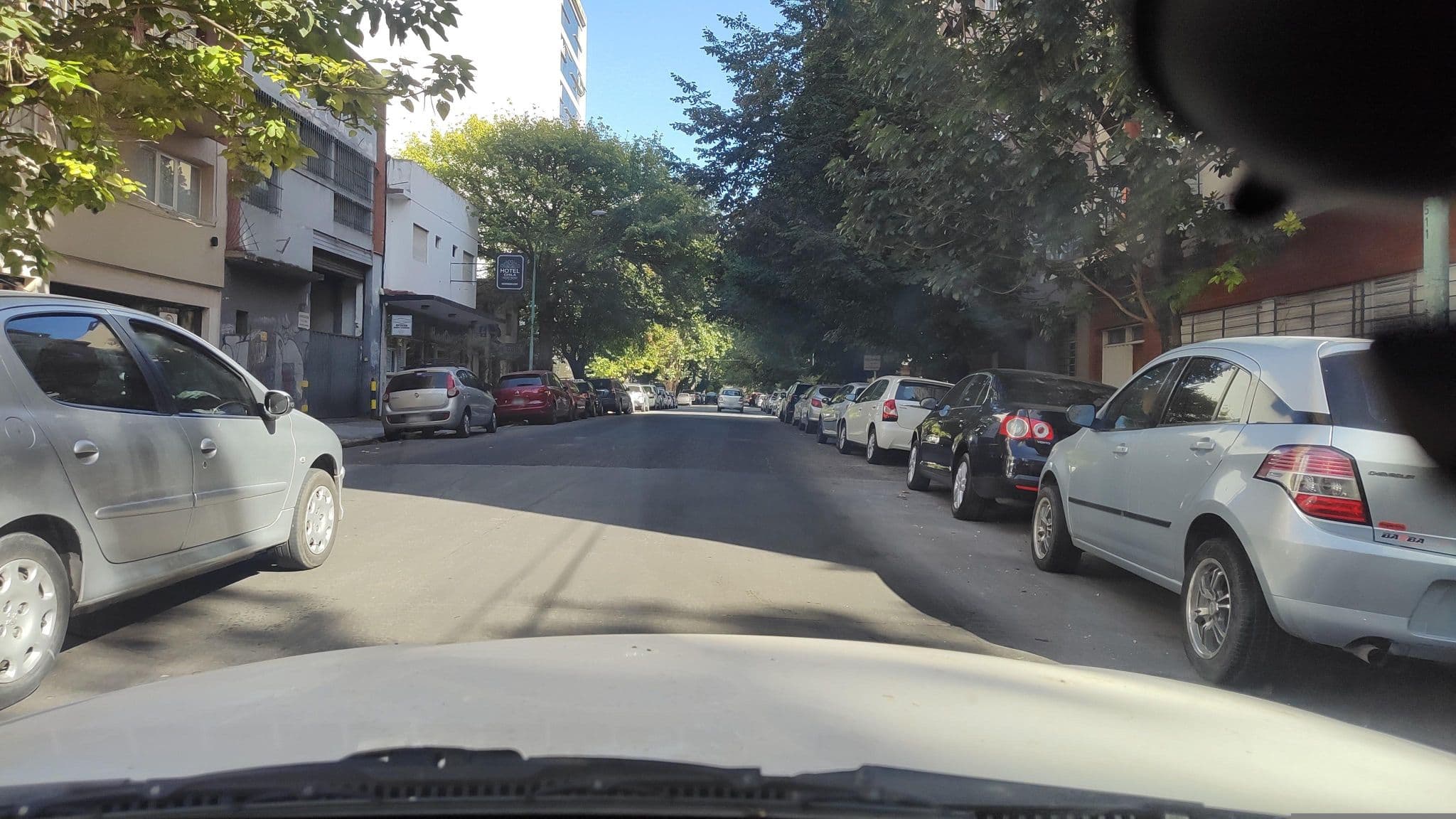 Street view near Hotel Chila, Mar del Plata — © Kaart_Local (CC BY-SA · Mapillary)