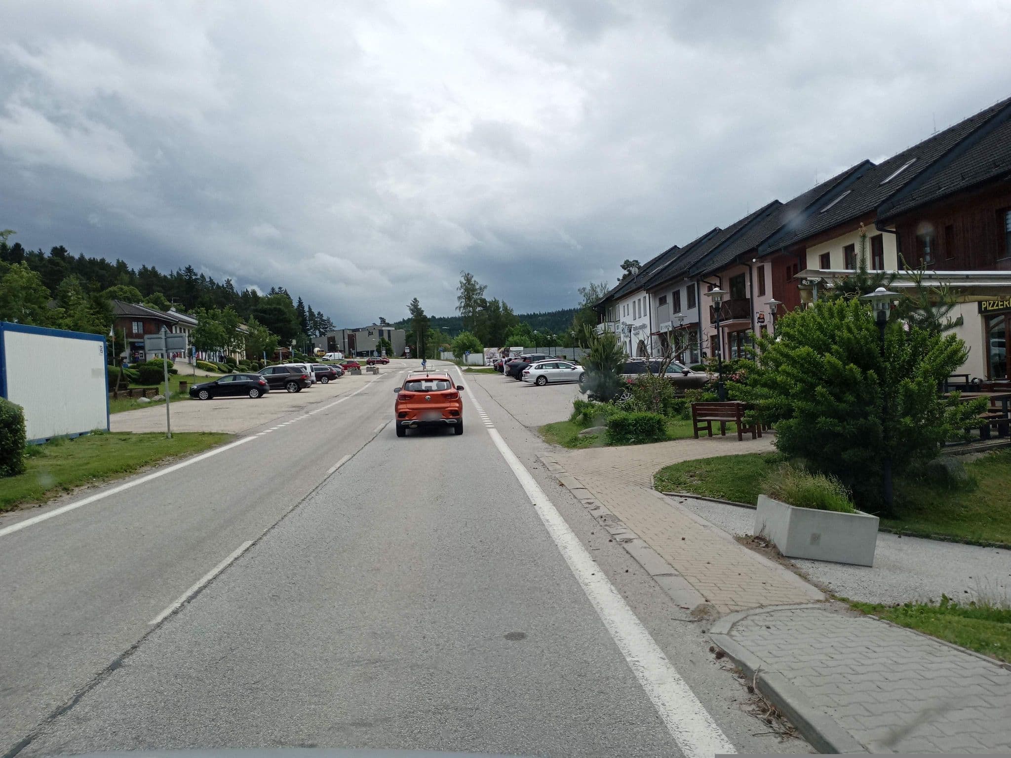 Street view near Hotel Admirál - Lipno, Loučovice — © atze02 (CC BY-SA · Mapillary)