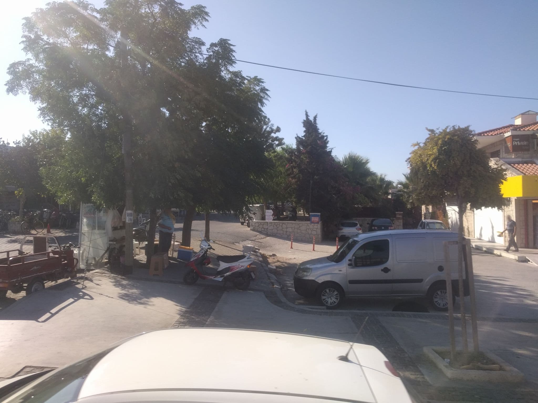 Street view near Alaçatı Private Hotel, Alaçatı — © ubenzer (CC BY-SA · Mapillary)