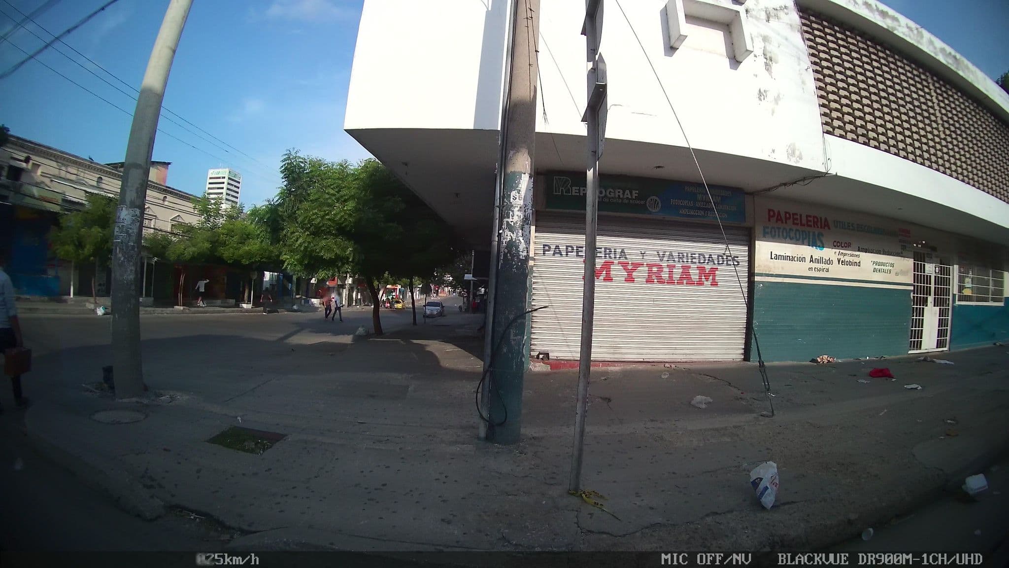 Street view near Hotel Granada Inn Barranquilla, Barranquilla — © kaart_2 (CC BY-SA · Mapillary)