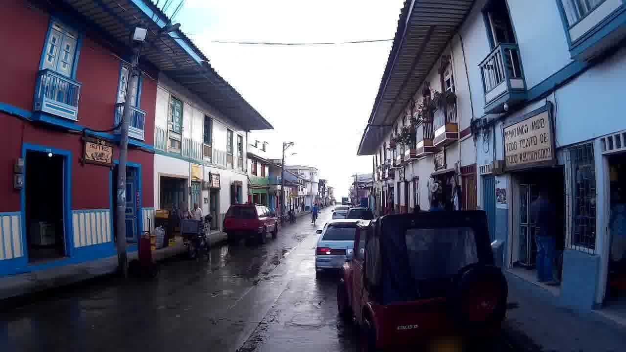 Street view near Café&Hotel Colibri Real, Filandia — © humano (CC BY-SA · Mapillary)