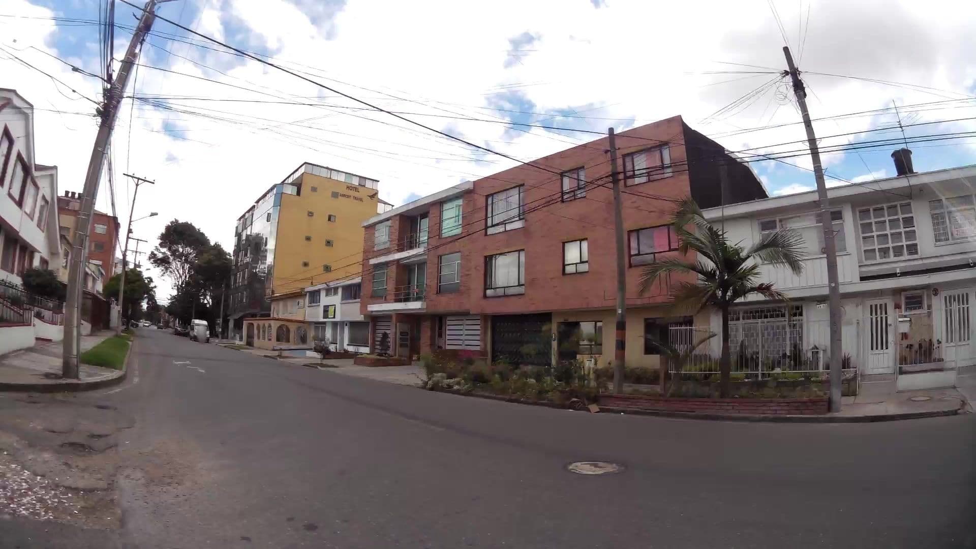 Street view near Hotel airport travel, Kennedy — © kaartcam (CC BY-SA · Mapillary)