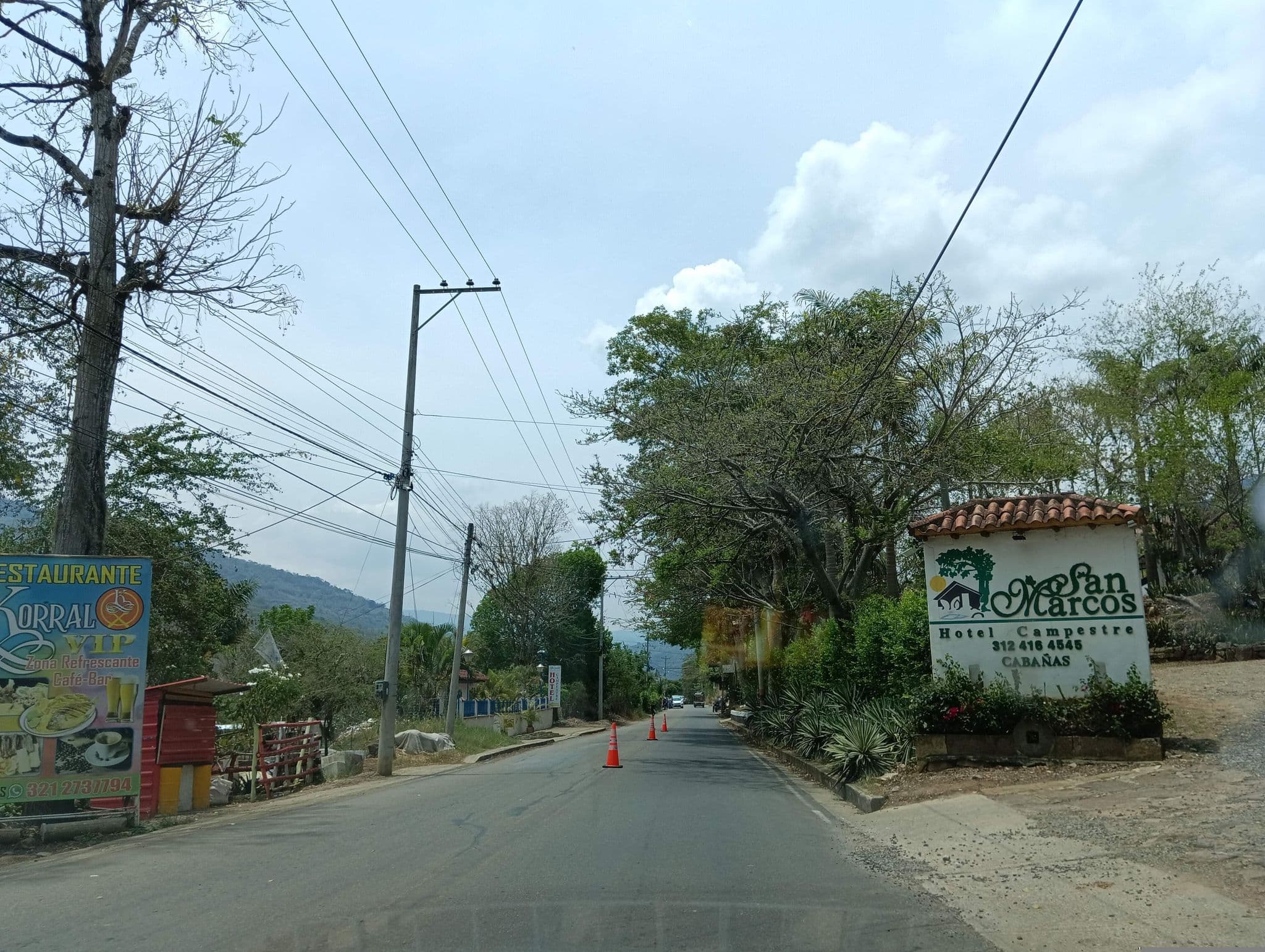 Street view near Hotel Campestre San Marcos, San Gil — © leogiga (CC BY-SA · Mapillary)