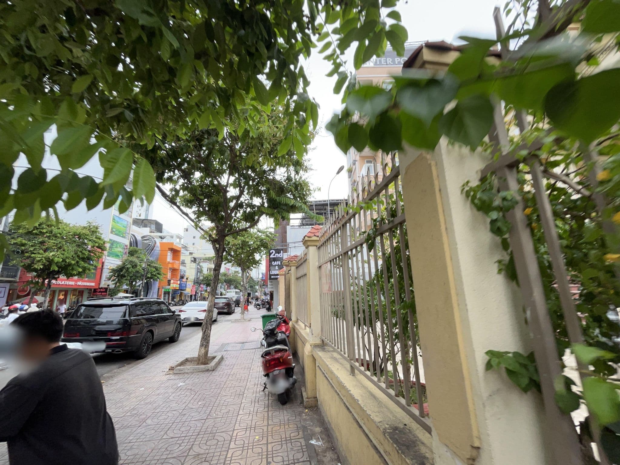 Street view near Heritage Hotel & Spa Nha Trang, Nha Trang — © ruslan_fat (CC BY-SA · Mapillary)