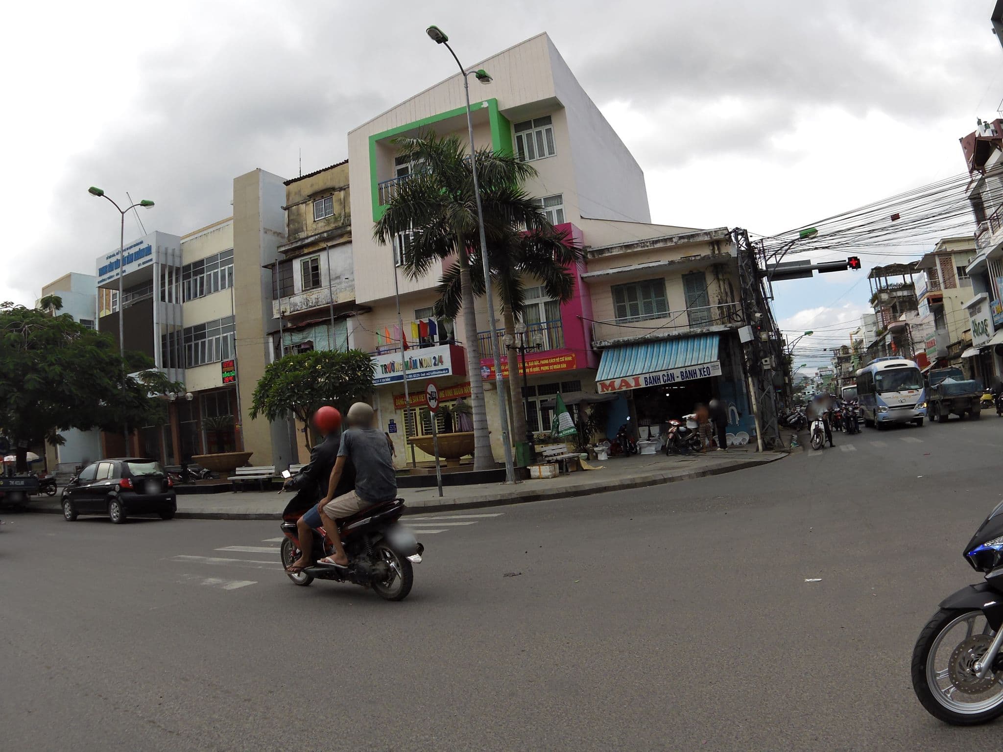 Street view near Daisy Farm, Nha Trang — © skillsy (CC BY-SA · Mapillary)