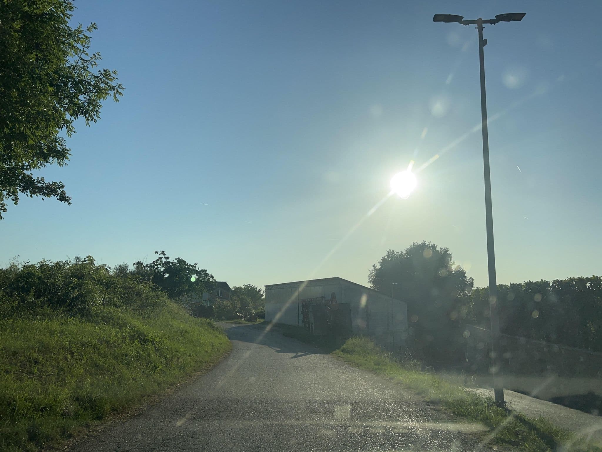 Street view near Luxury Villa Buroli, Buje — © igorzo (CC BY-SA · Mapillary)