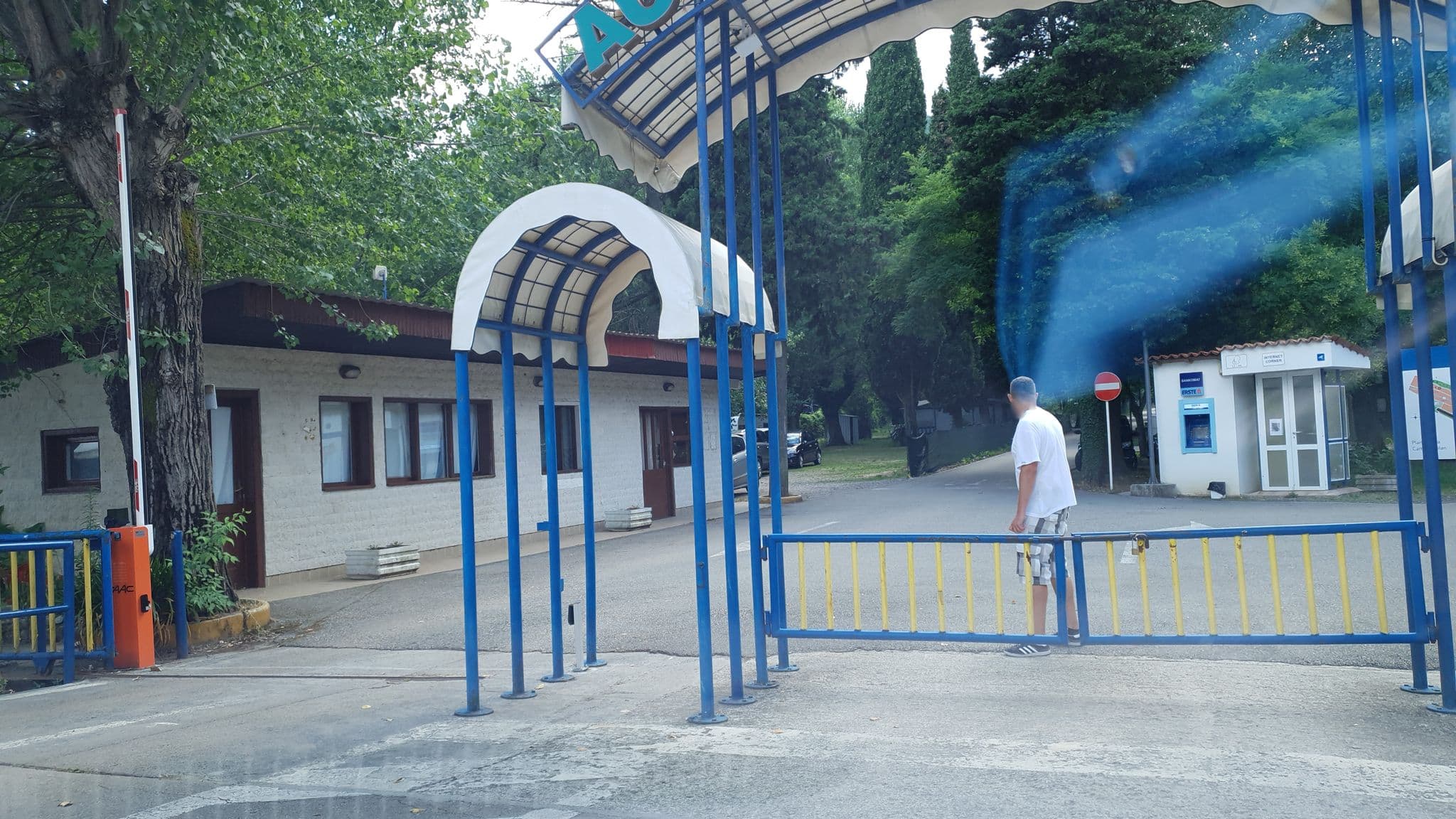 Street view near Tourist Settlement Medveja, Lovran — © b166er (CC BY-SA · Mapillary)