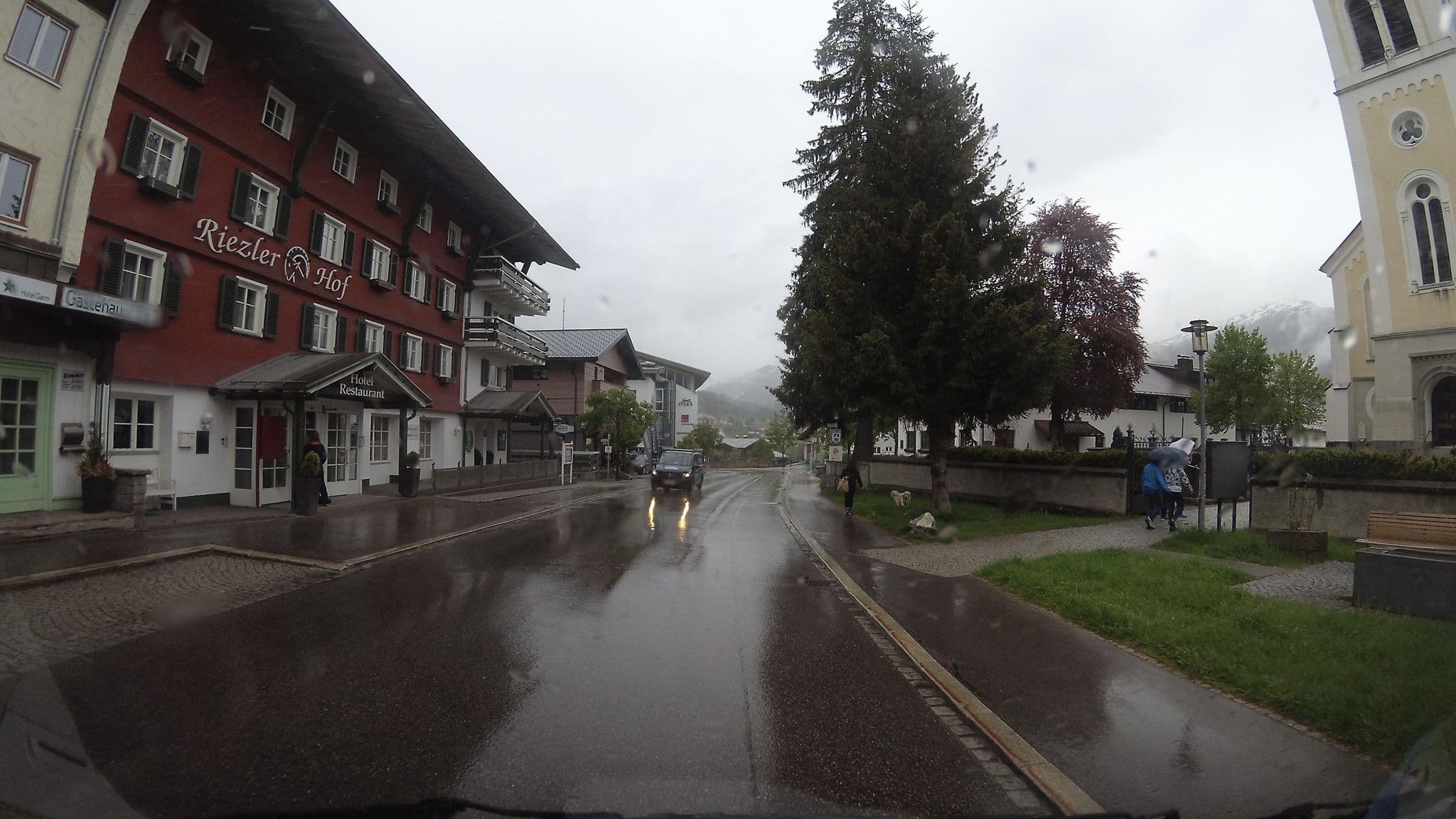 Street view near Hotel Garni Fels, Riezlern — © teddy73 (CC BY-SA · Mapillary)