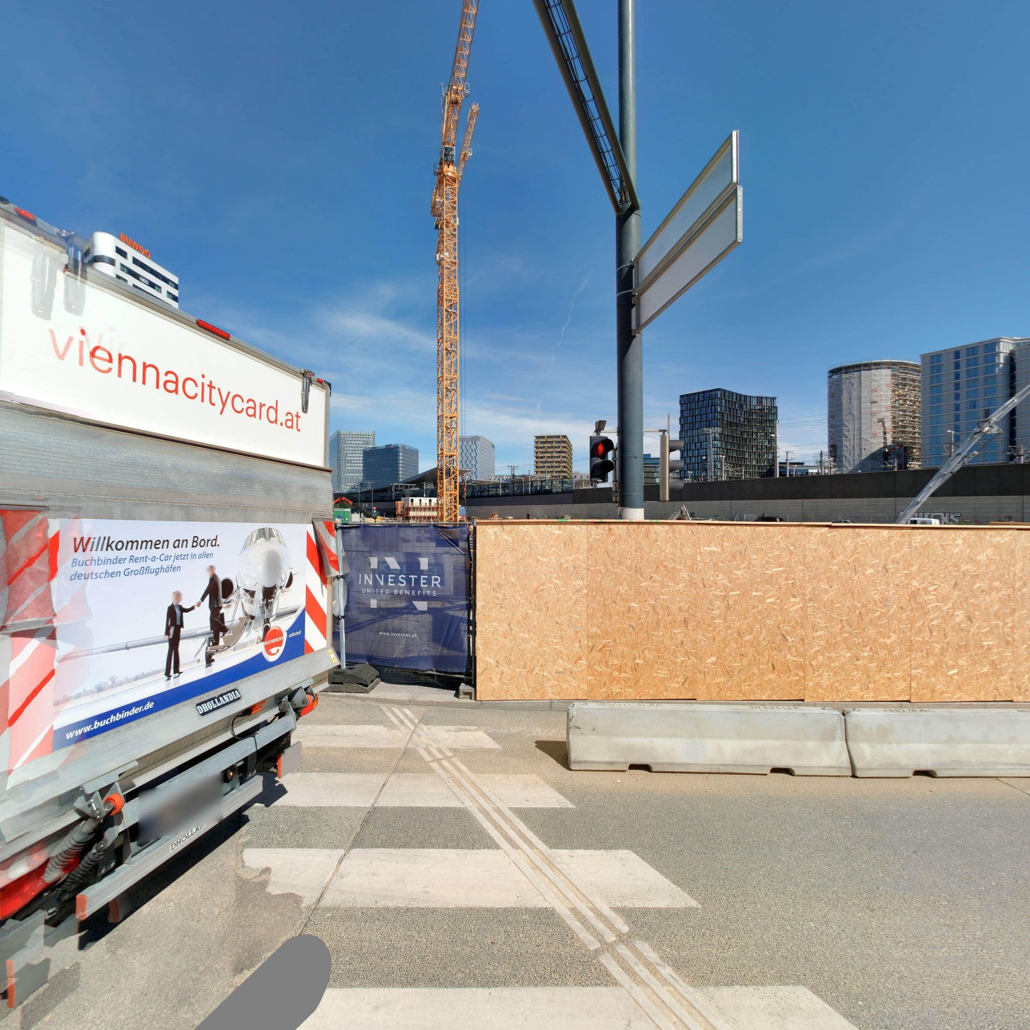 Street view near Prize by Radisson, Vienna City, Margareten — © eliasgander (CC BY-SA · Mapillary)
