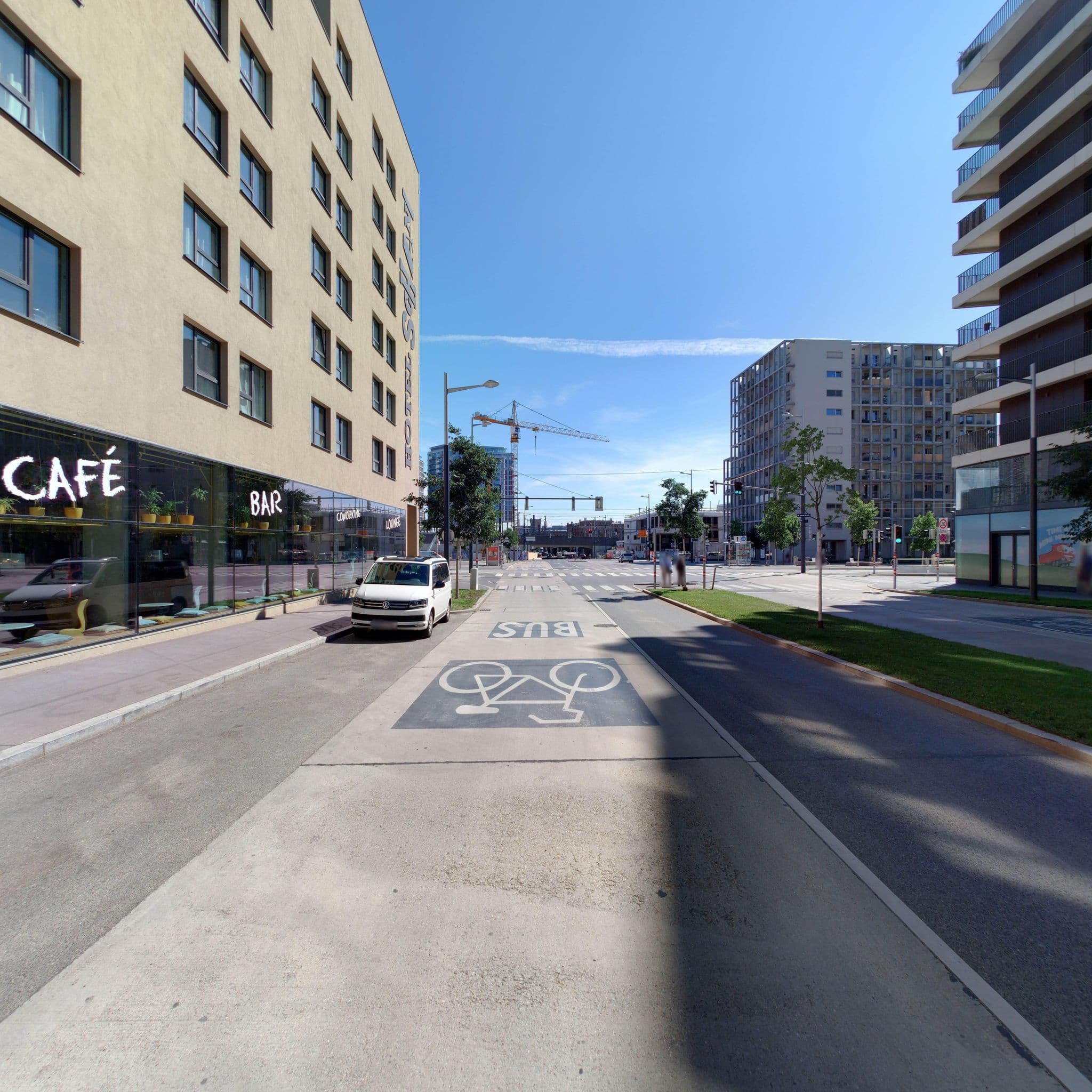 Street view near Hotel Schani Wien Hauptbahnhof, Margareten — © eliasgander (CC BY-SA · Mapillary)