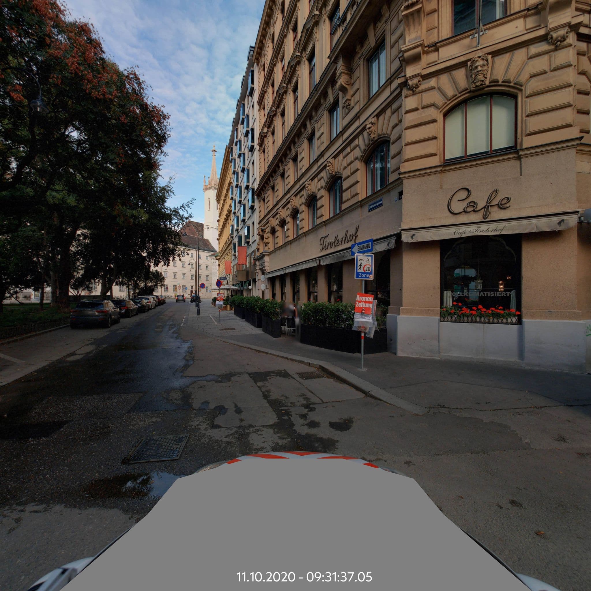 Street view near The Guesthouse Vienna, Vienna — © eliasgander (CC BY-SA · Mapillary)