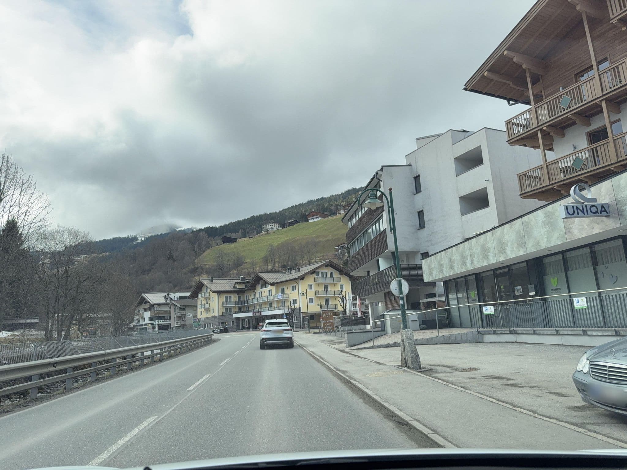 Street view near Residence Kristall by VAYA, Saalbach — © ottor (CC BY-SA · Mapillary)
