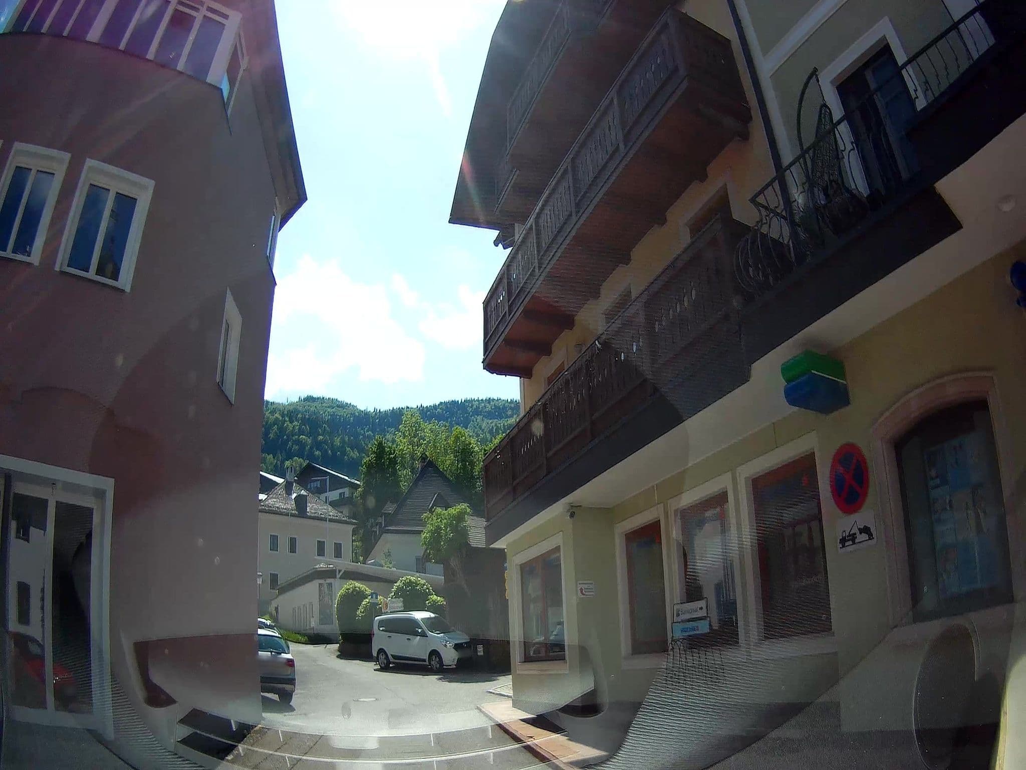 Street view near Hotel STERN, bed&breakfast KG ....SELF-CHECK-IN, Sankt Gilgen — © fuchserl (CC BY-SA · Mapillary)