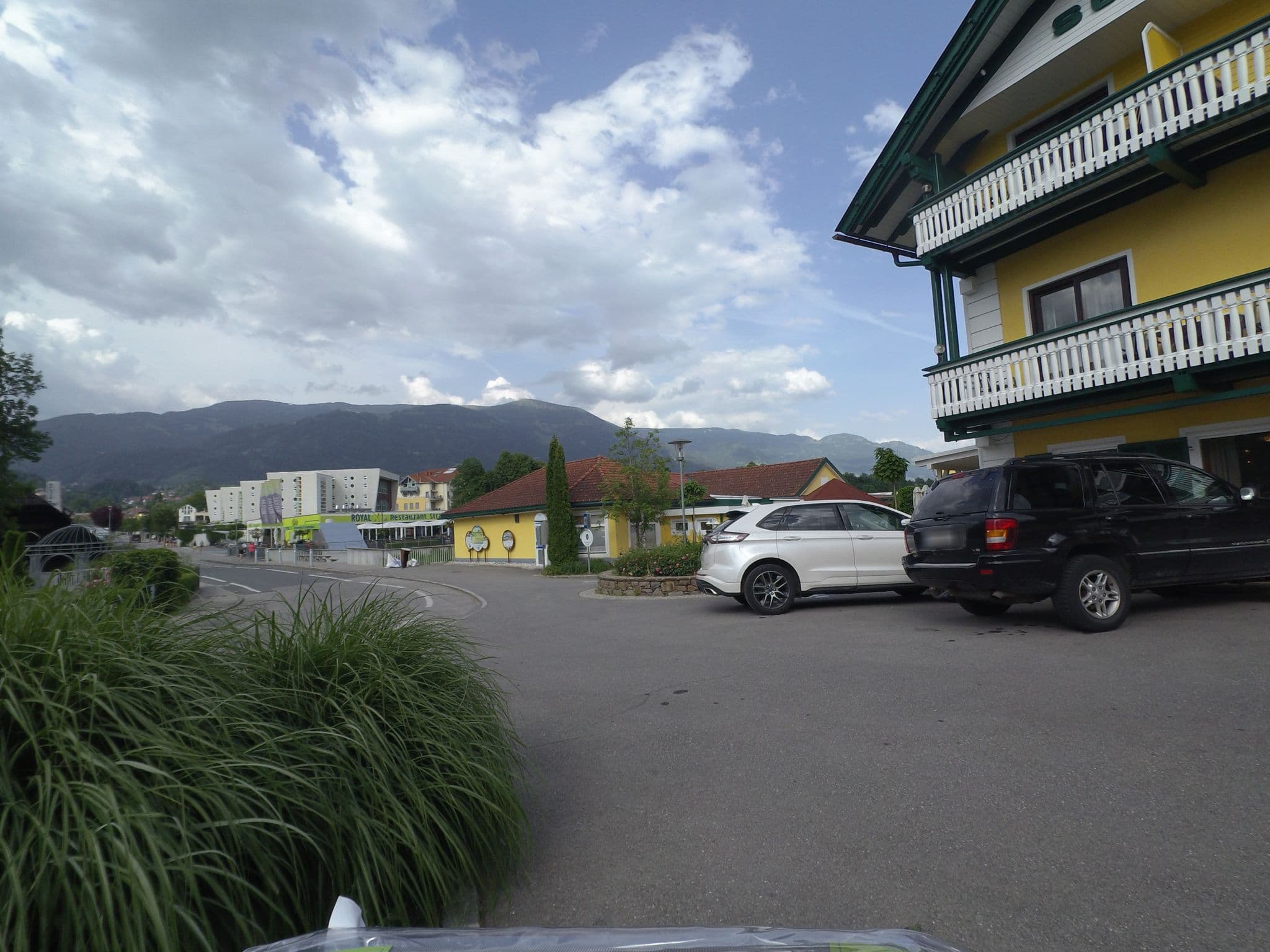 Street view near Seehotel Steiner, Seeboden — © schermy_at (CC BY-SA · Mapillary)