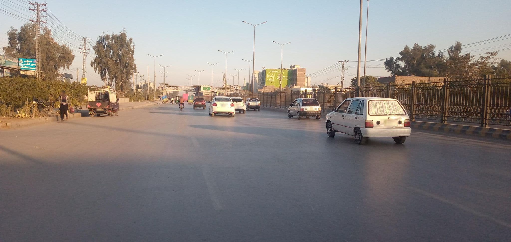 Street view near NEW QATAR HOTEL PESHAWAR, Peshawar — © RobinGoix (CC BY-SA · Mapillary)