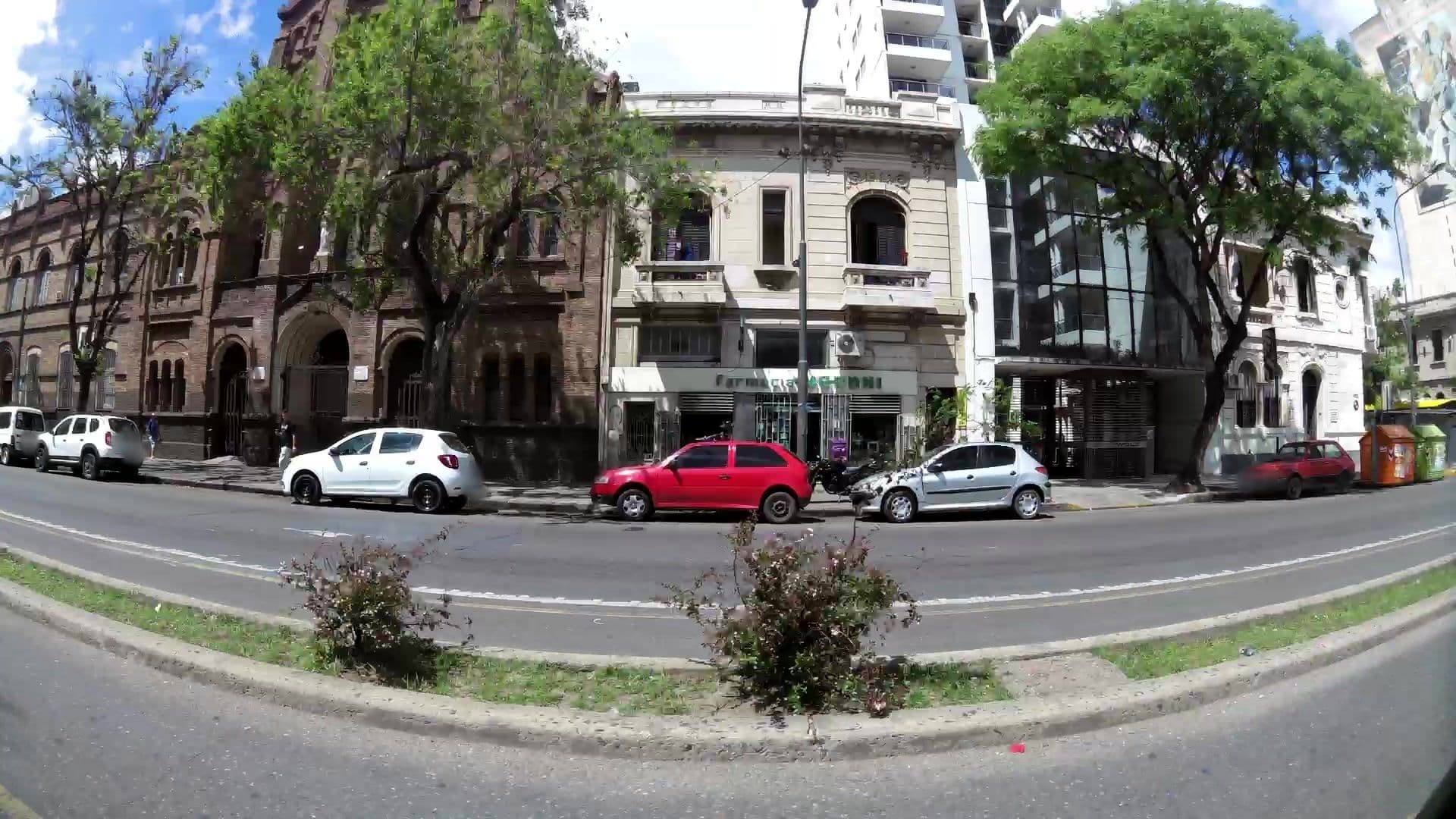 Street view near Hostel Rosario POP!, Rosario — © kaartcam (CC BY-SA · Mapillary)