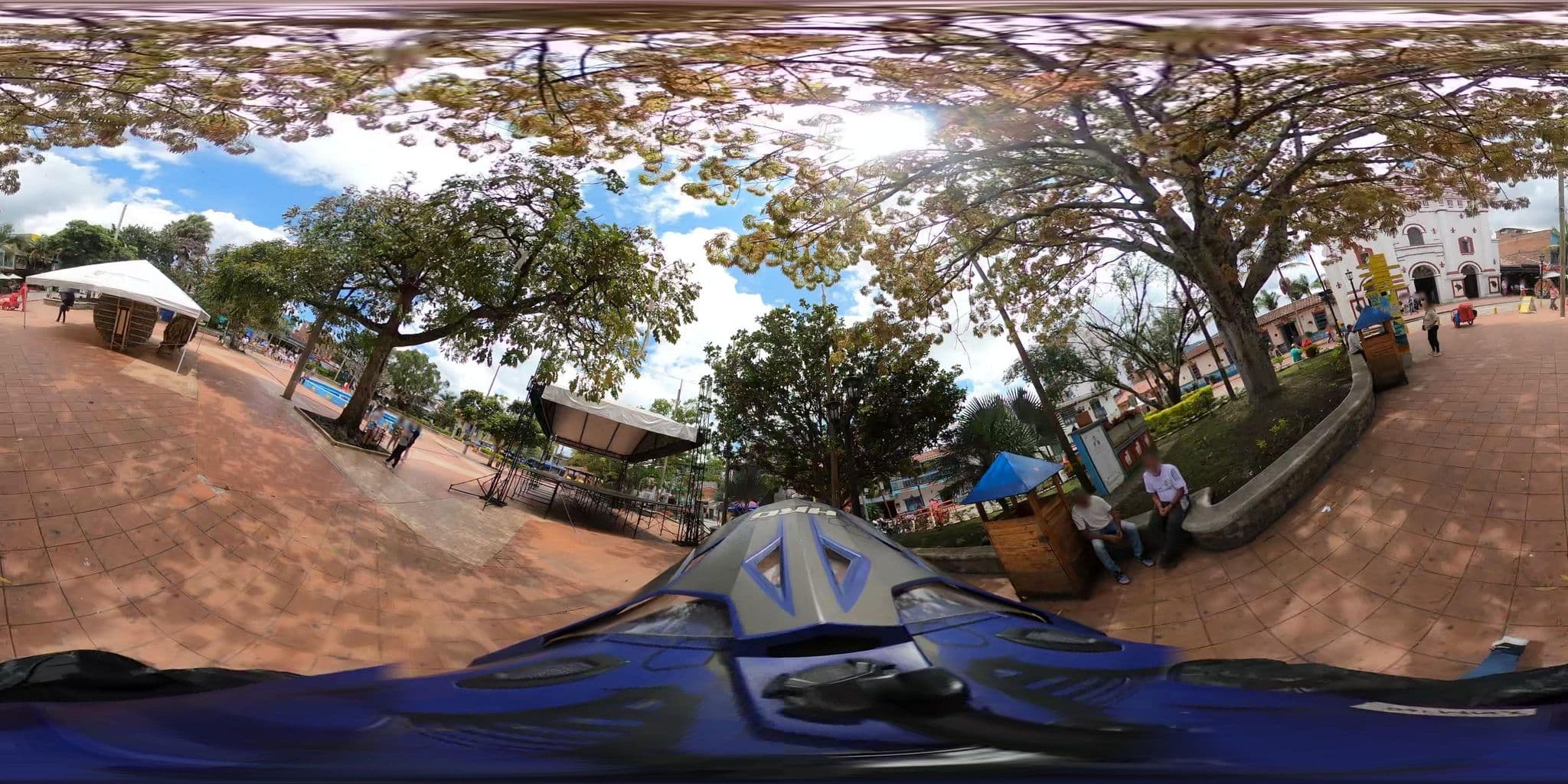 Street view near HOTEL BAHIA GUATAPÉ, Guatapé — © 360recorrido (CC BY-SA · Mapillary)