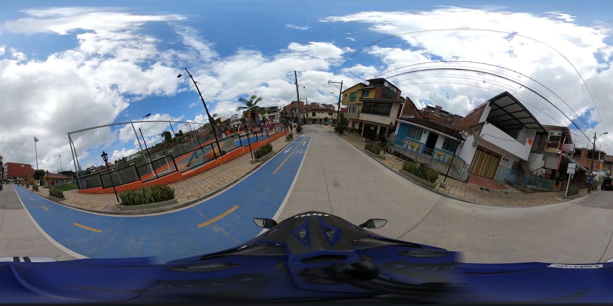Street view near Glamping Altos del bosque, Guatapé — © 360recorrido (CC BY-SA · Mapillary)