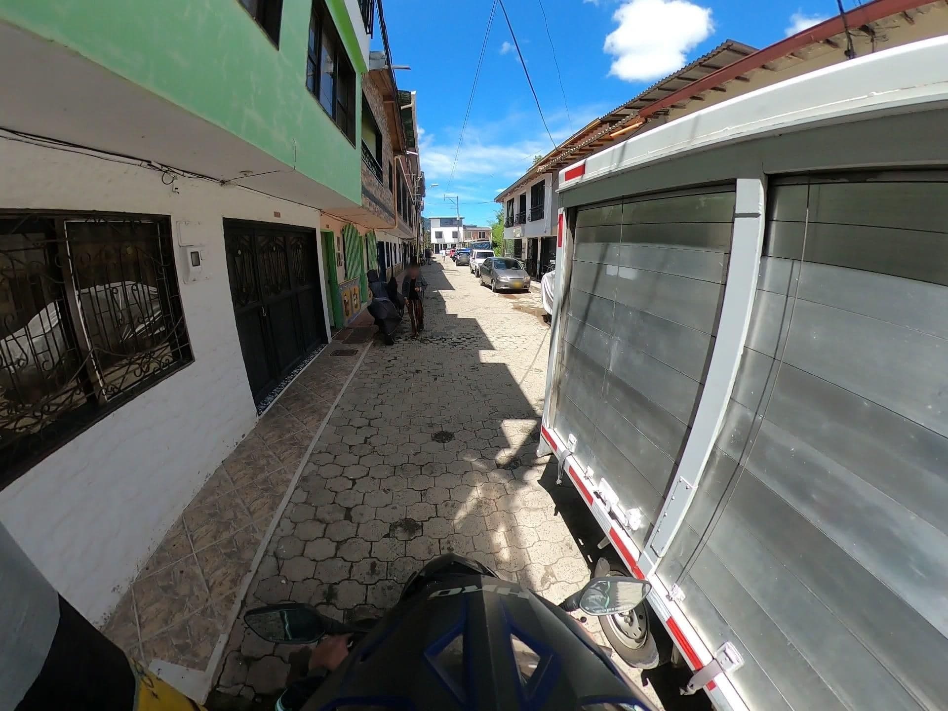 Street view near Hotel los girasoles, Guatapé — © 360recorrido (CC BY-SA · Mapillary)