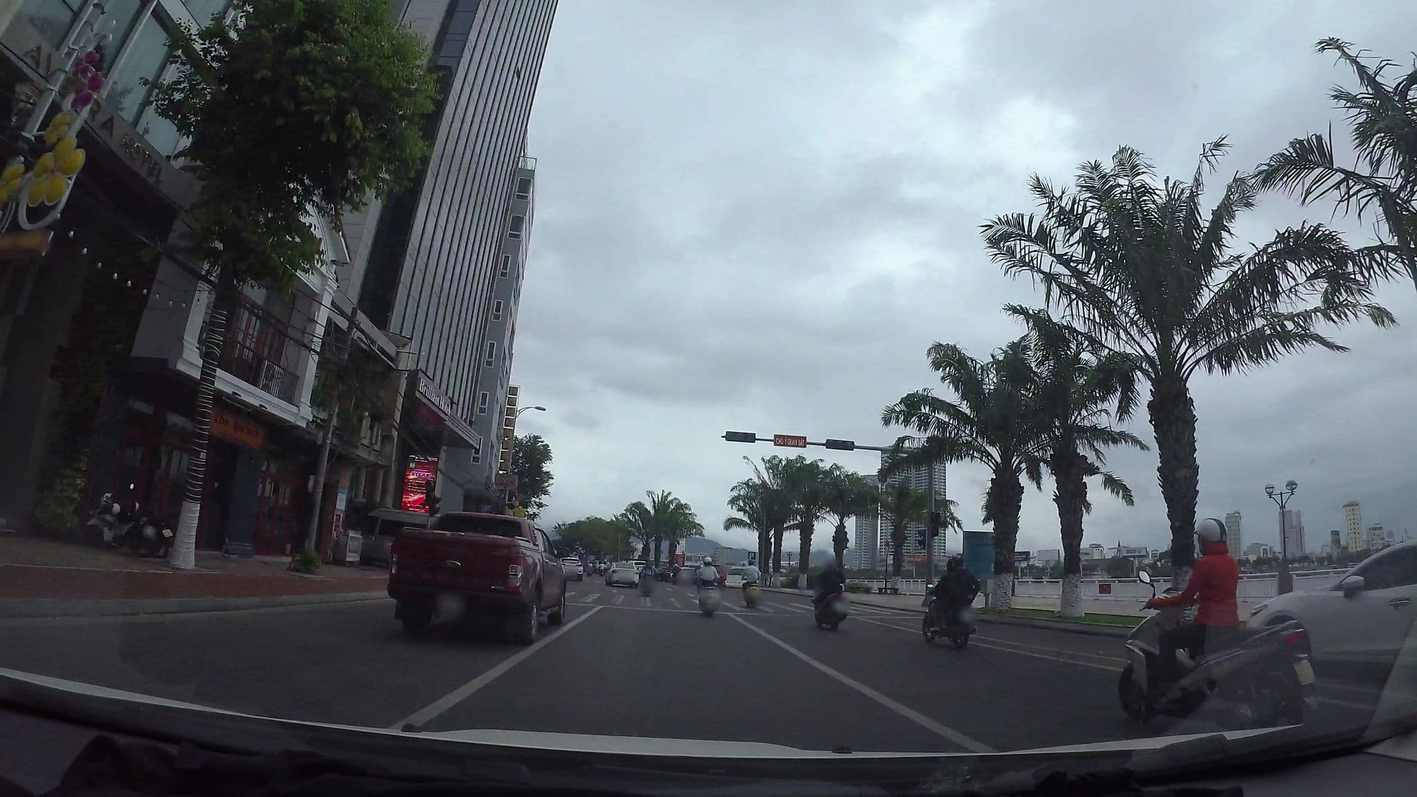 Street view near Bare Han - Bare Boutique Stays, Da Nang — © kaartcam (CC BY-SA · Mapillary)