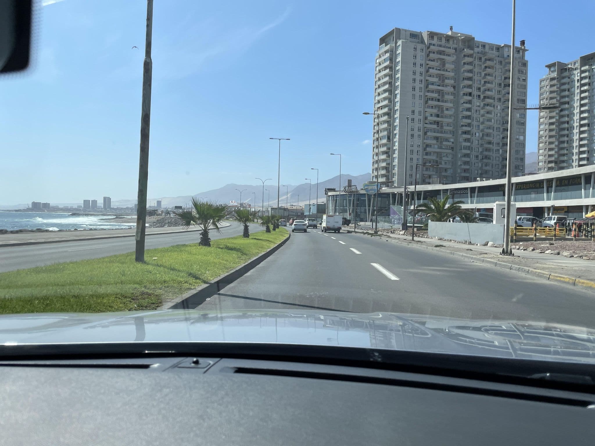 Street view near Hampton by Hilton Antofagasta, Antofagasta — © ariellopez (CC BY-SA · Mapillary)